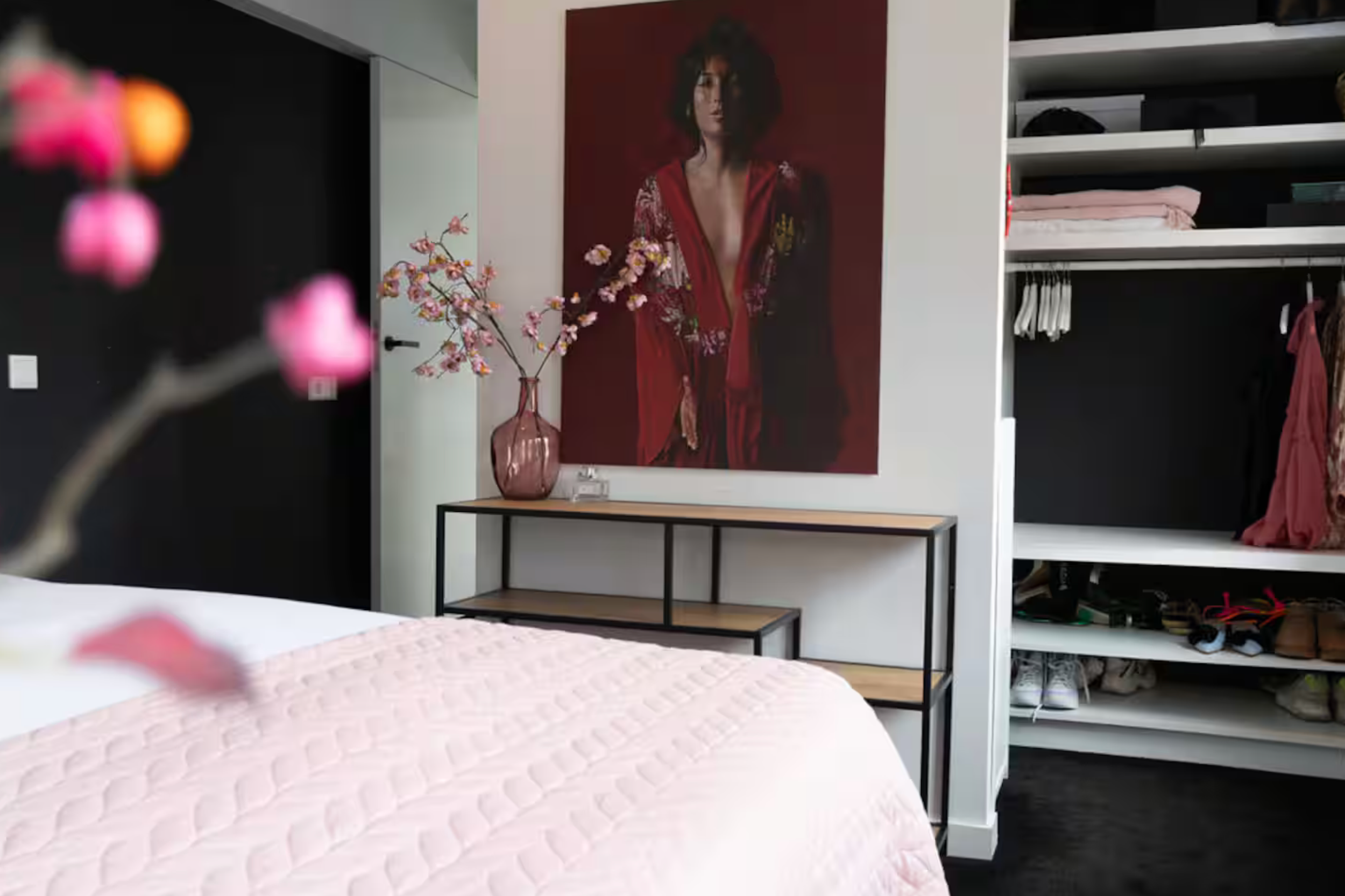 Master bedroom with king-size bed at Stay in Breda holiday home