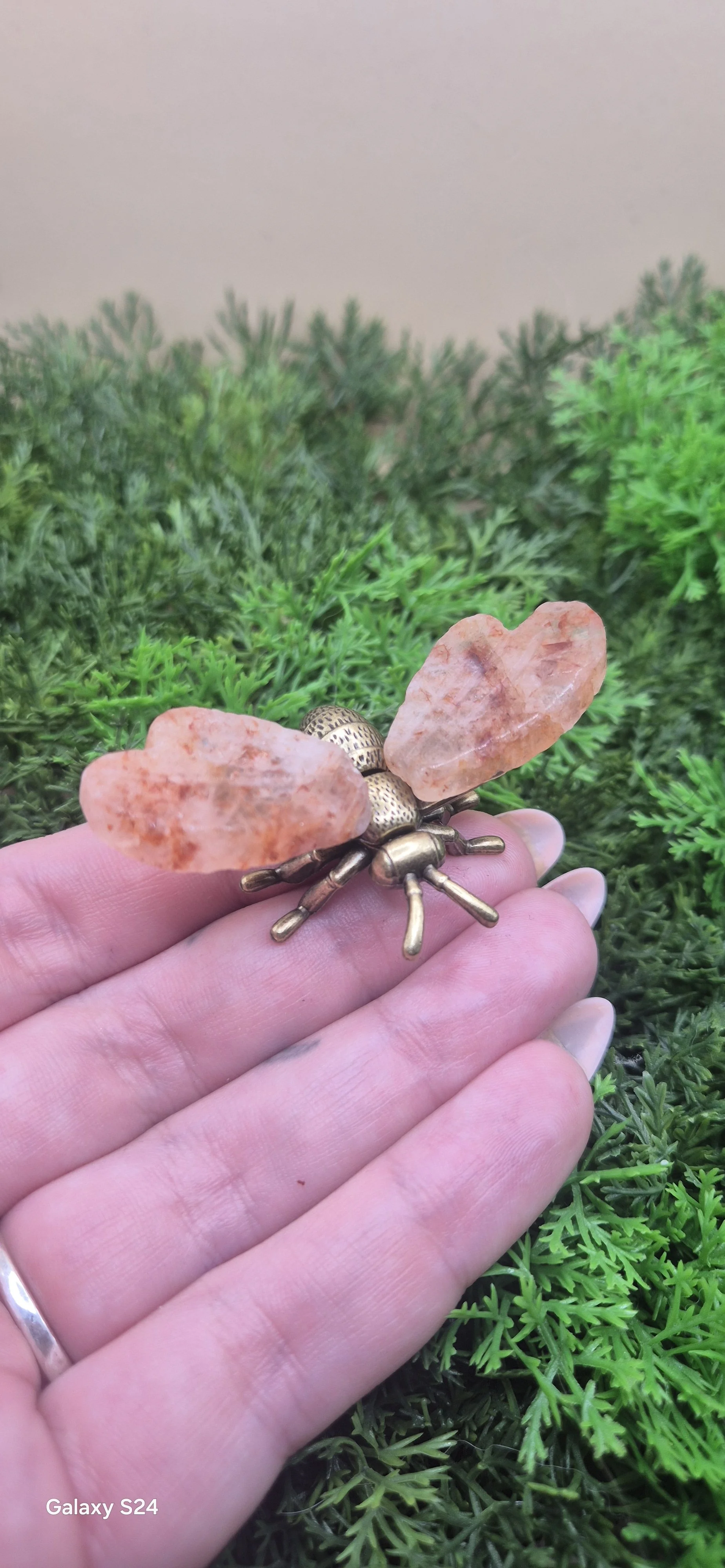 Fire Quartz Crystal Bumble Bee – 6cm