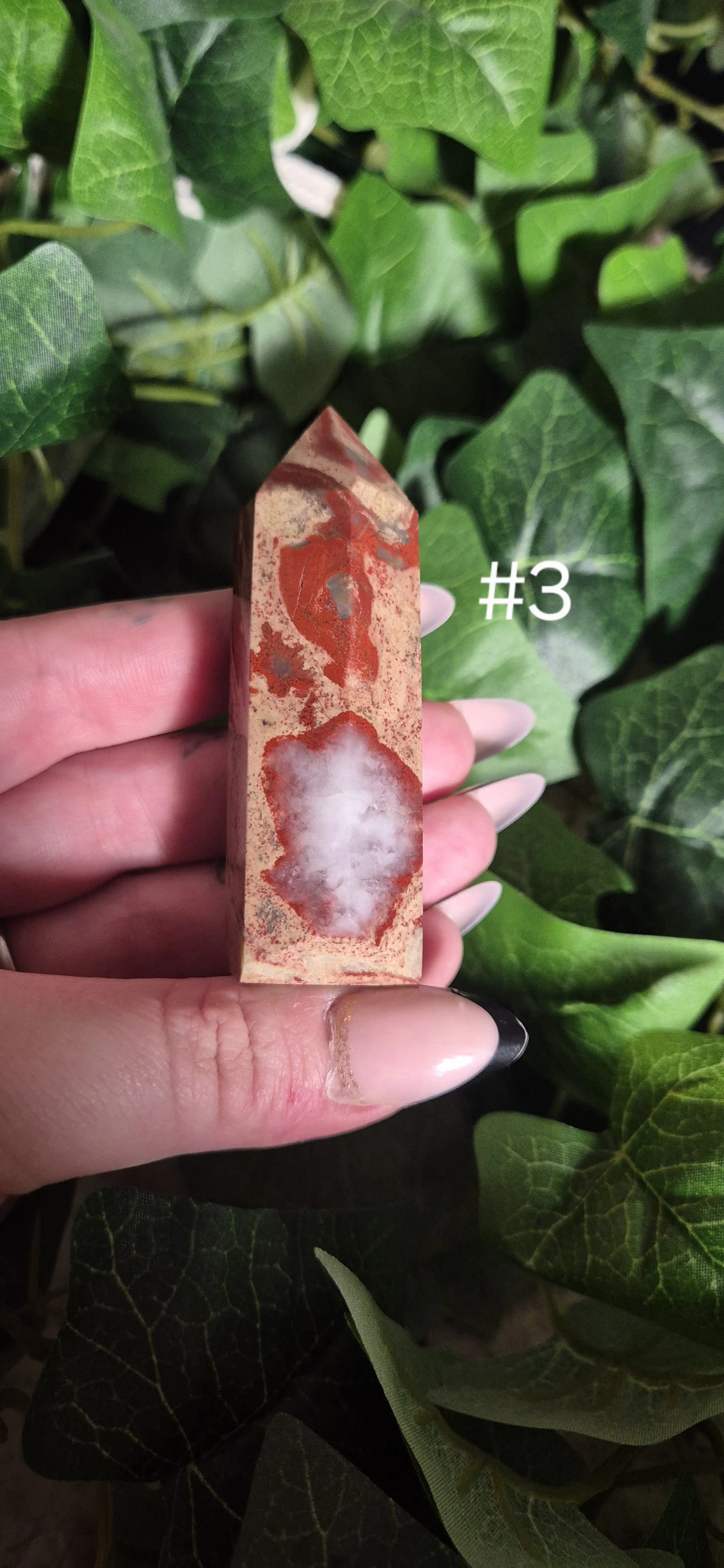 Red Jasper (Brecciated) Tower | 7–8 cm