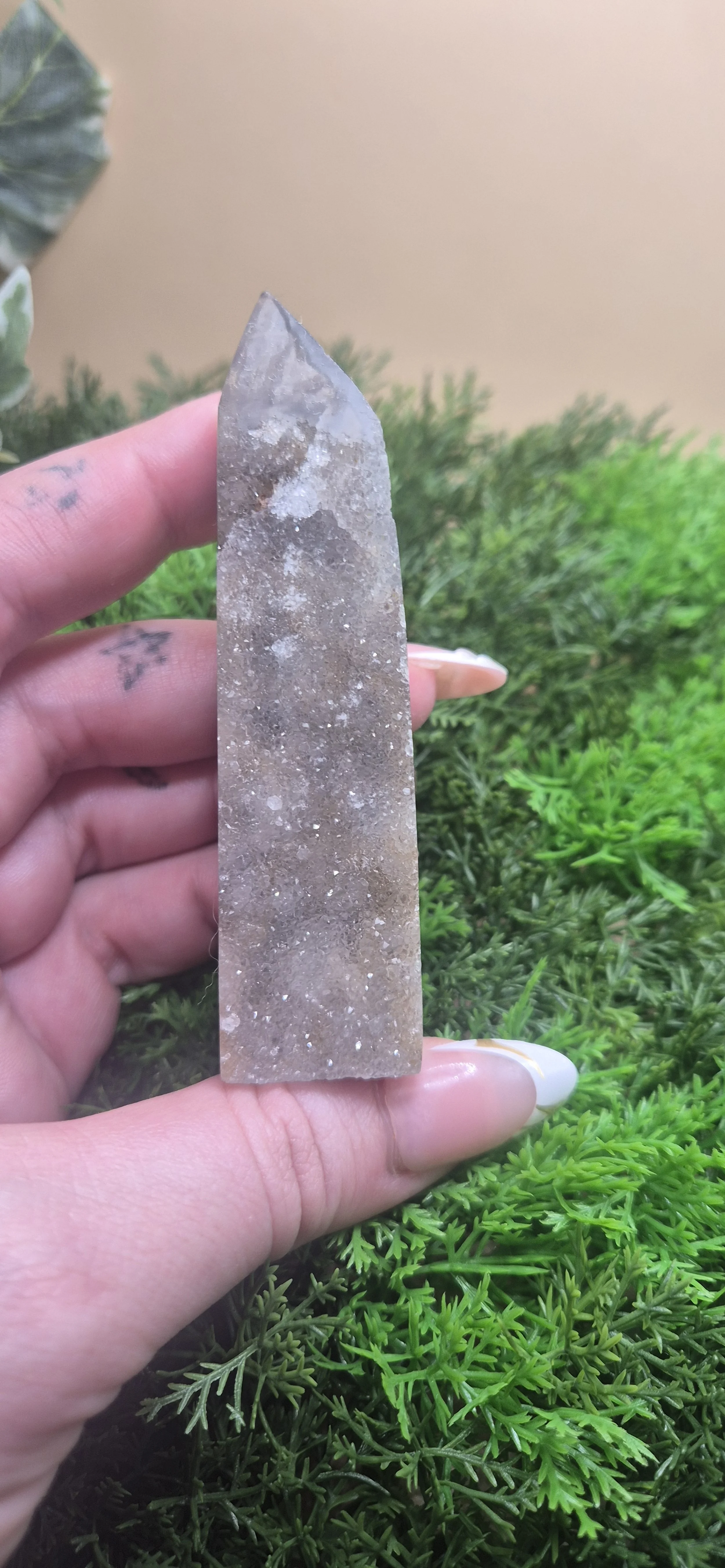 9 cm Druzy Quartz Tower