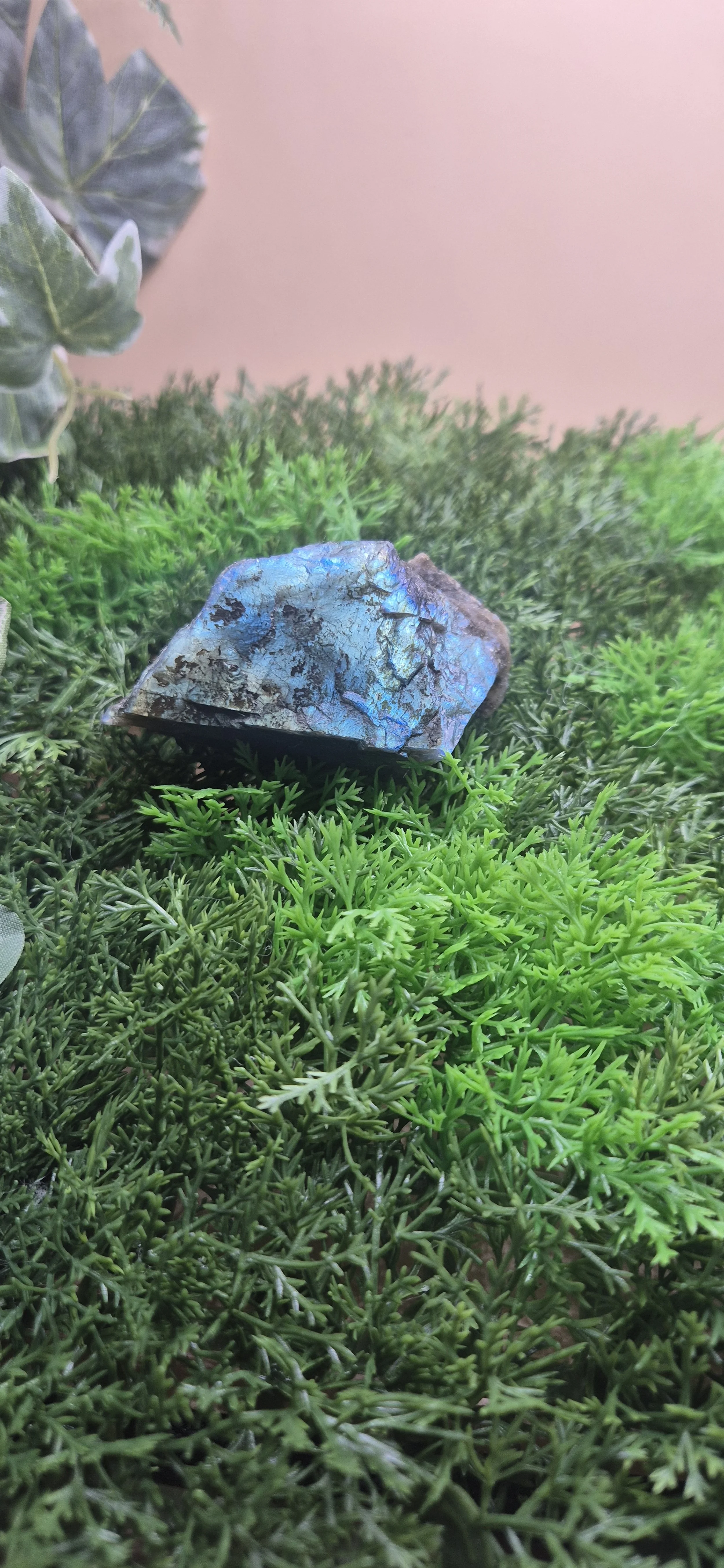 Labradorite Flashy Raw