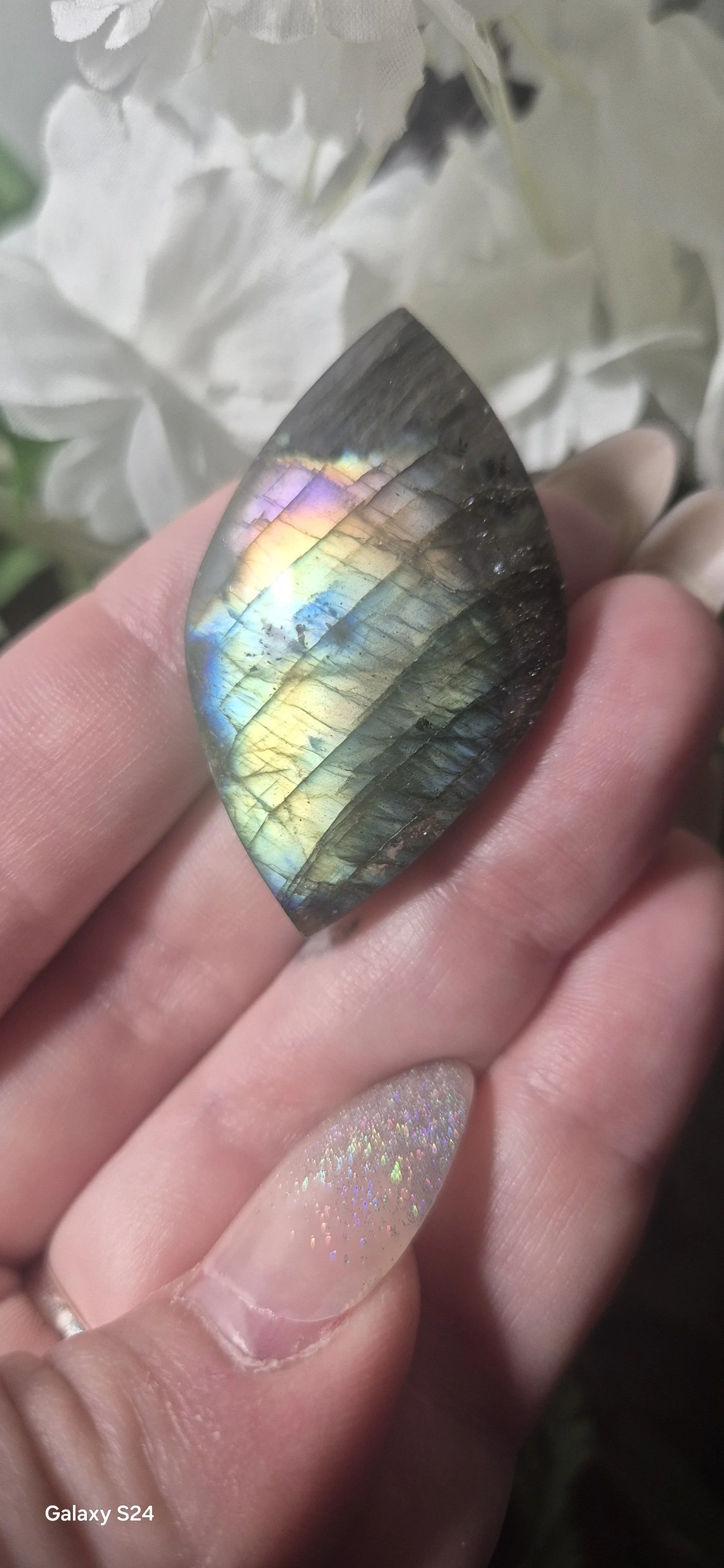 🌙 Flash Labradorite Marquise Palm Stone 🌙