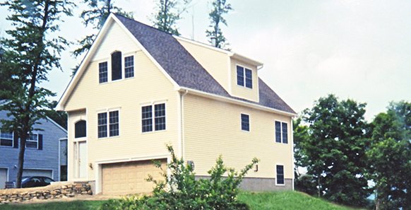 East Hill Road, Cortland Manor