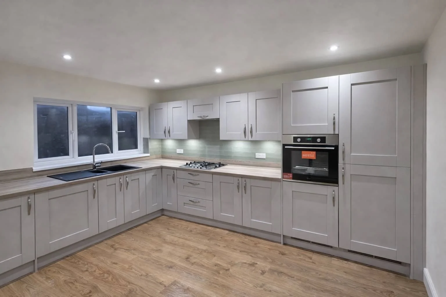 Cashmere Woodgrain Shaker Kitchen Tamworth