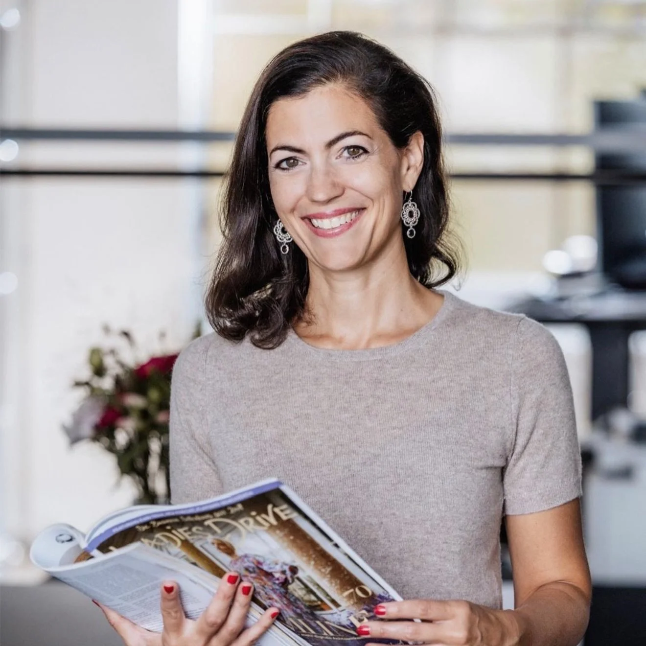 ✨ Daniela Burri @ Nearly New Beauty Corner✨

Sch&ouml;nheit beginnt dort, wo die individuelle Pers&ouml;nlichkeit zum Ausdruck kommt.

Deshalb freuen wir uns sehr, dass Daniela Burri Teil unseres Beauty Corners bei Nearly New ist.

Sie verbindet inne