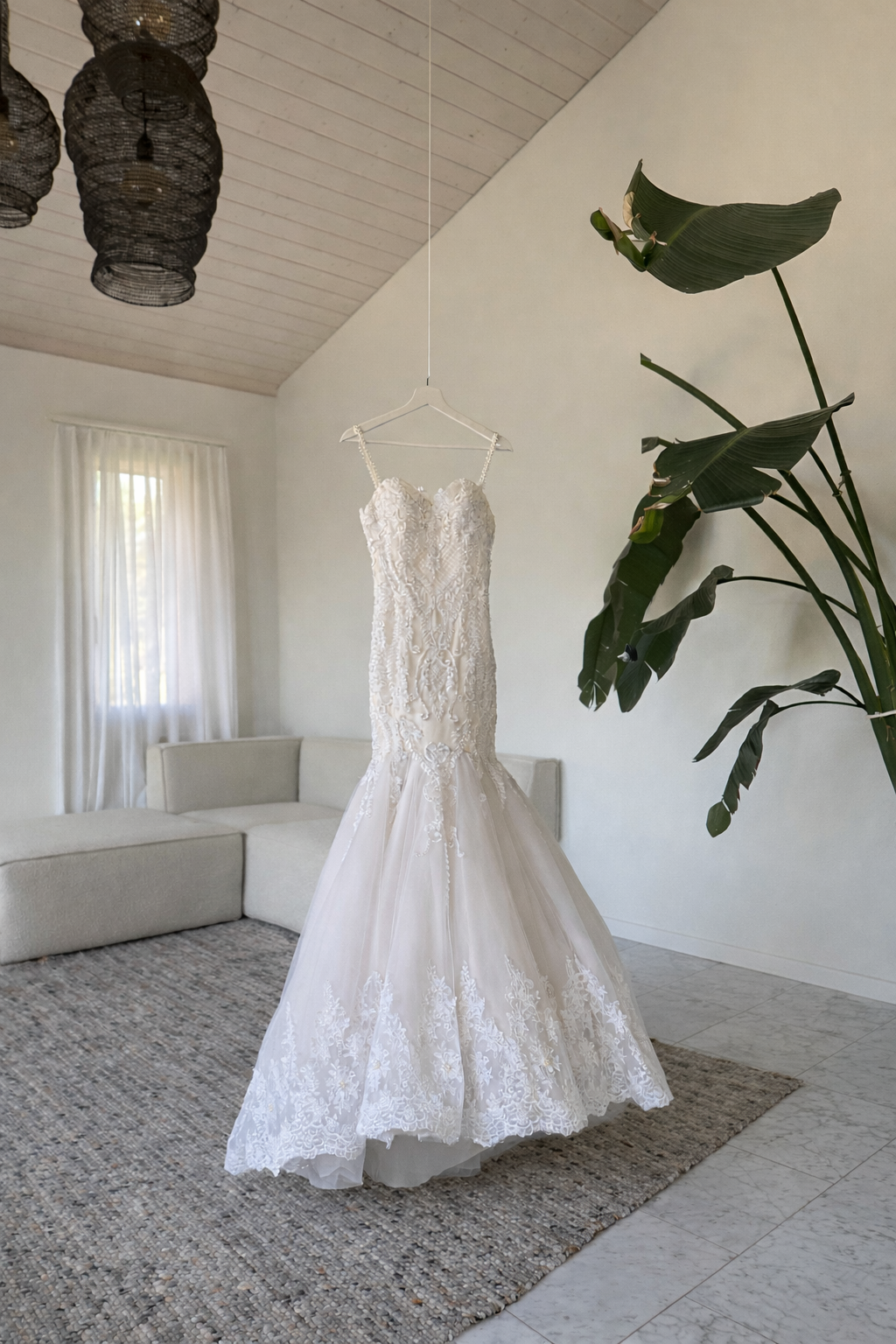 Brautkleid Secondhand 25 (2).png