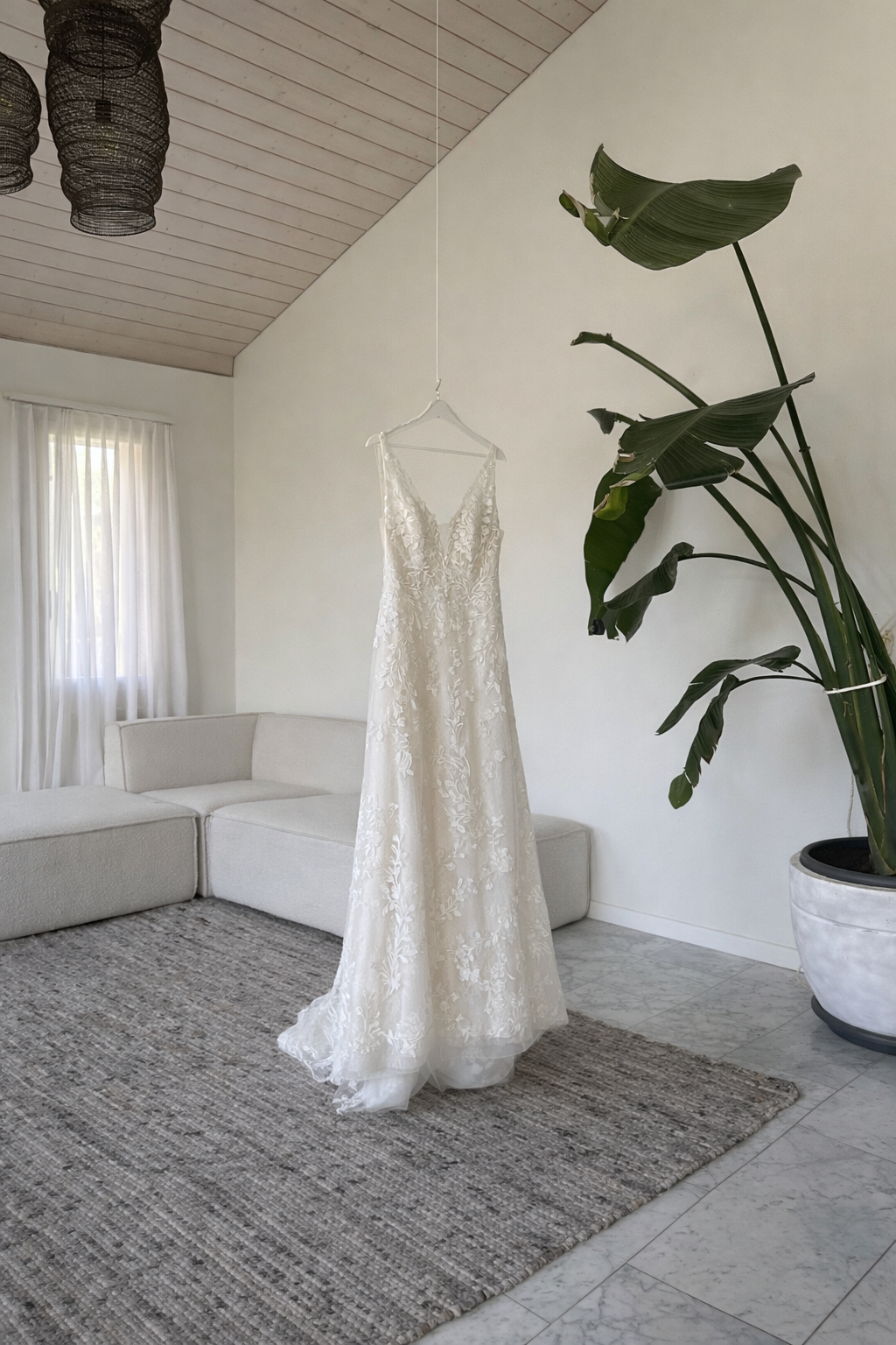 Brautkleid Secondhand 14.png