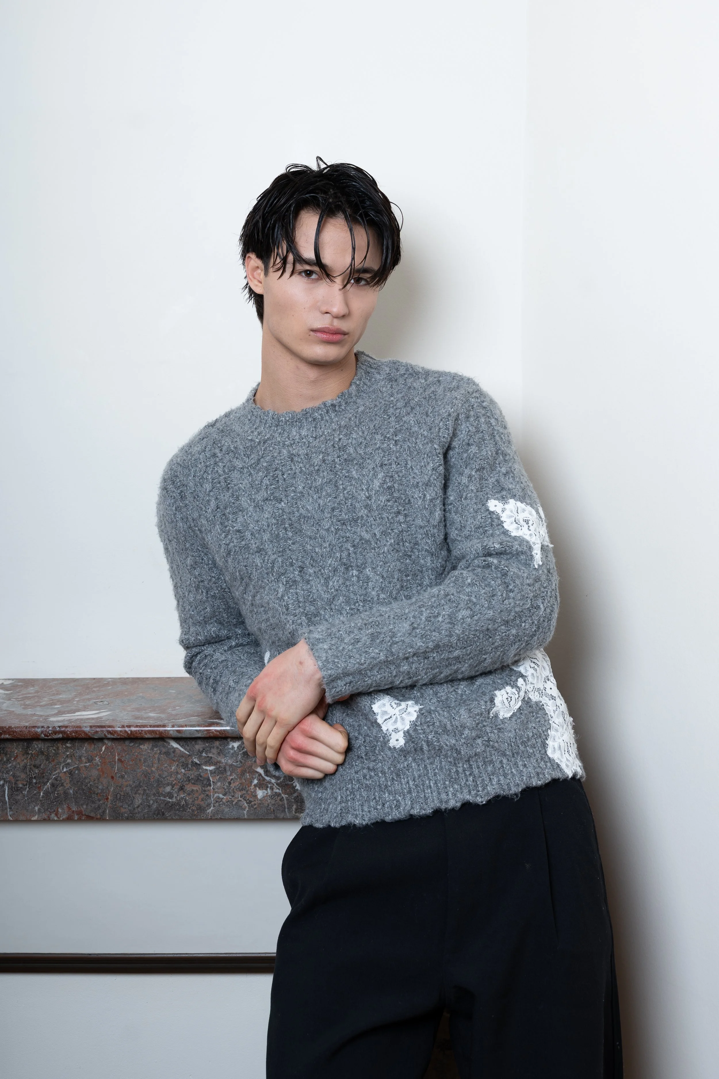 Pull À broderie en dentelle