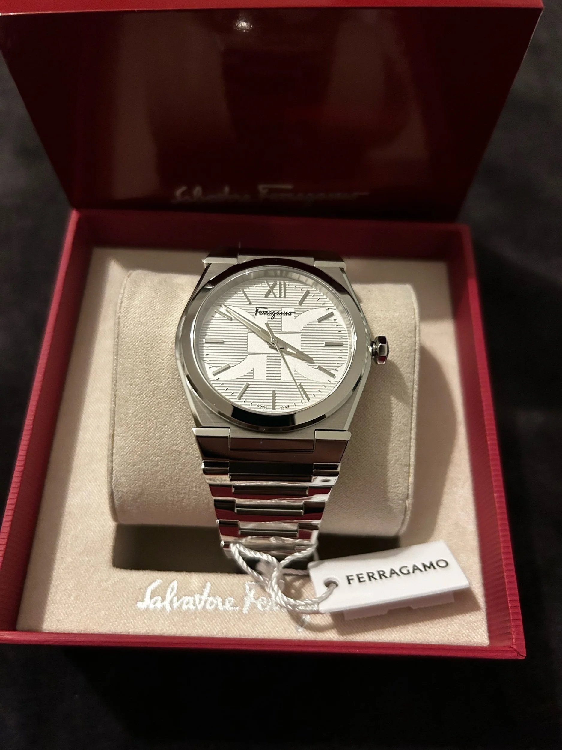 FERRAGAMO Gancini Dial Watch