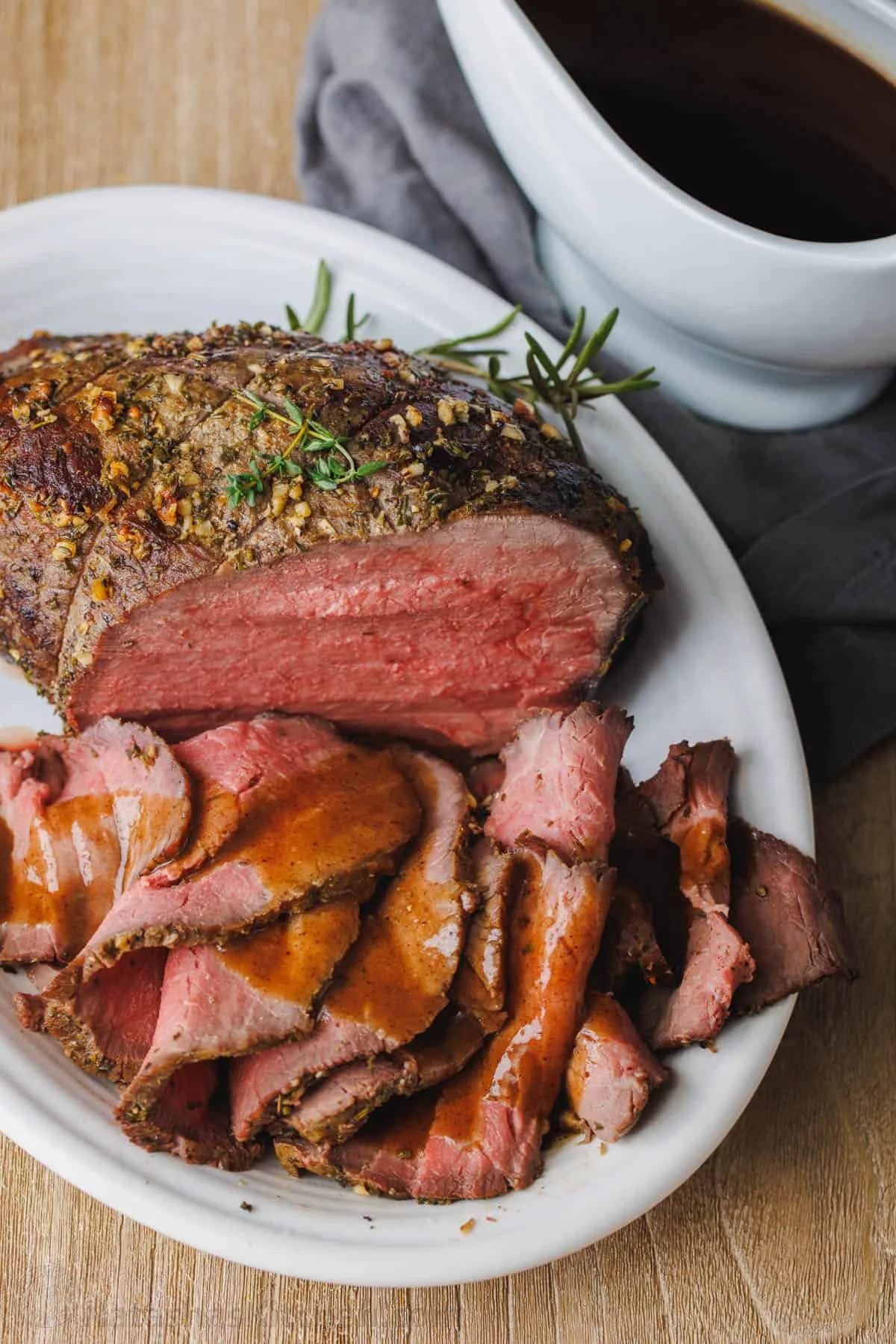 Easter - Roast Beef with Gravy (per lb)
