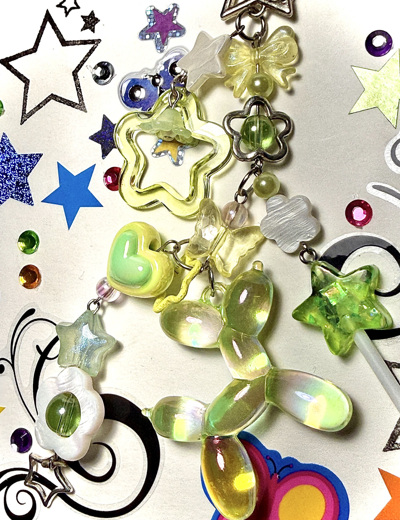 Green Balloon Dog Clutter Keychain
