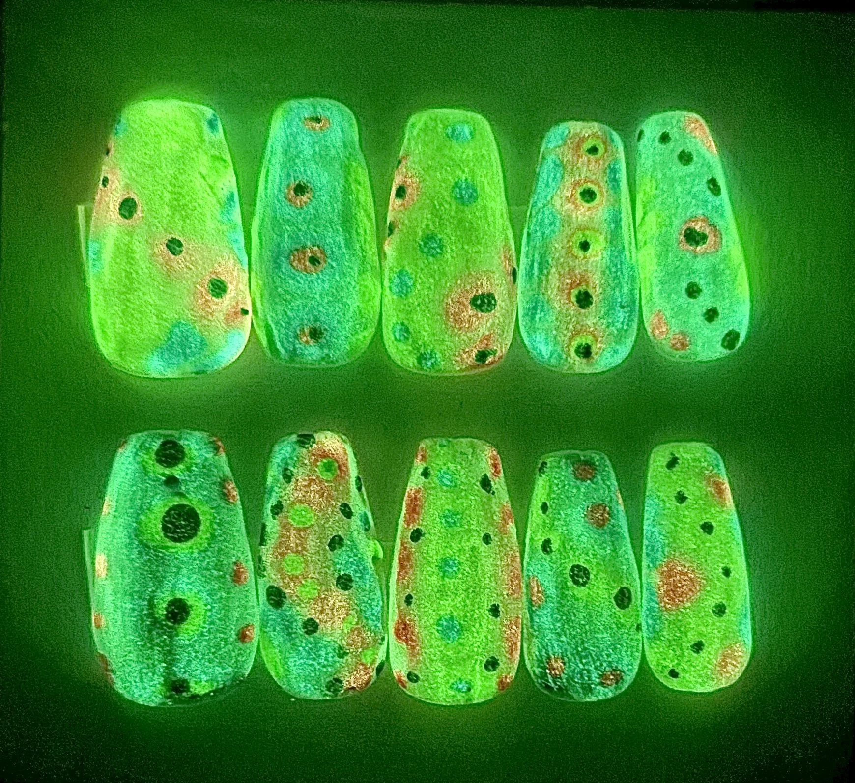 Neon Blooms (1).JPG