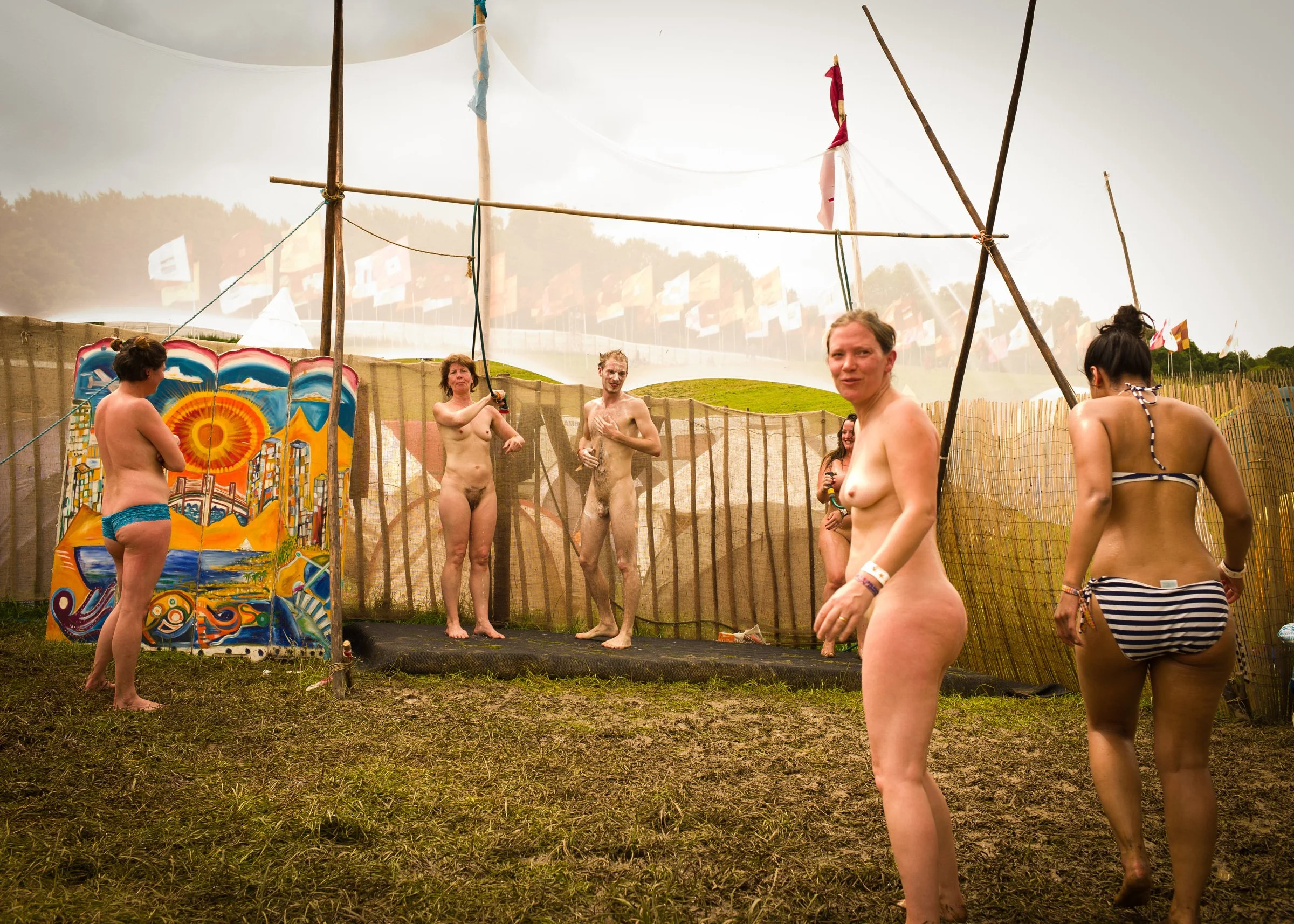 glastonbury-01.jpg