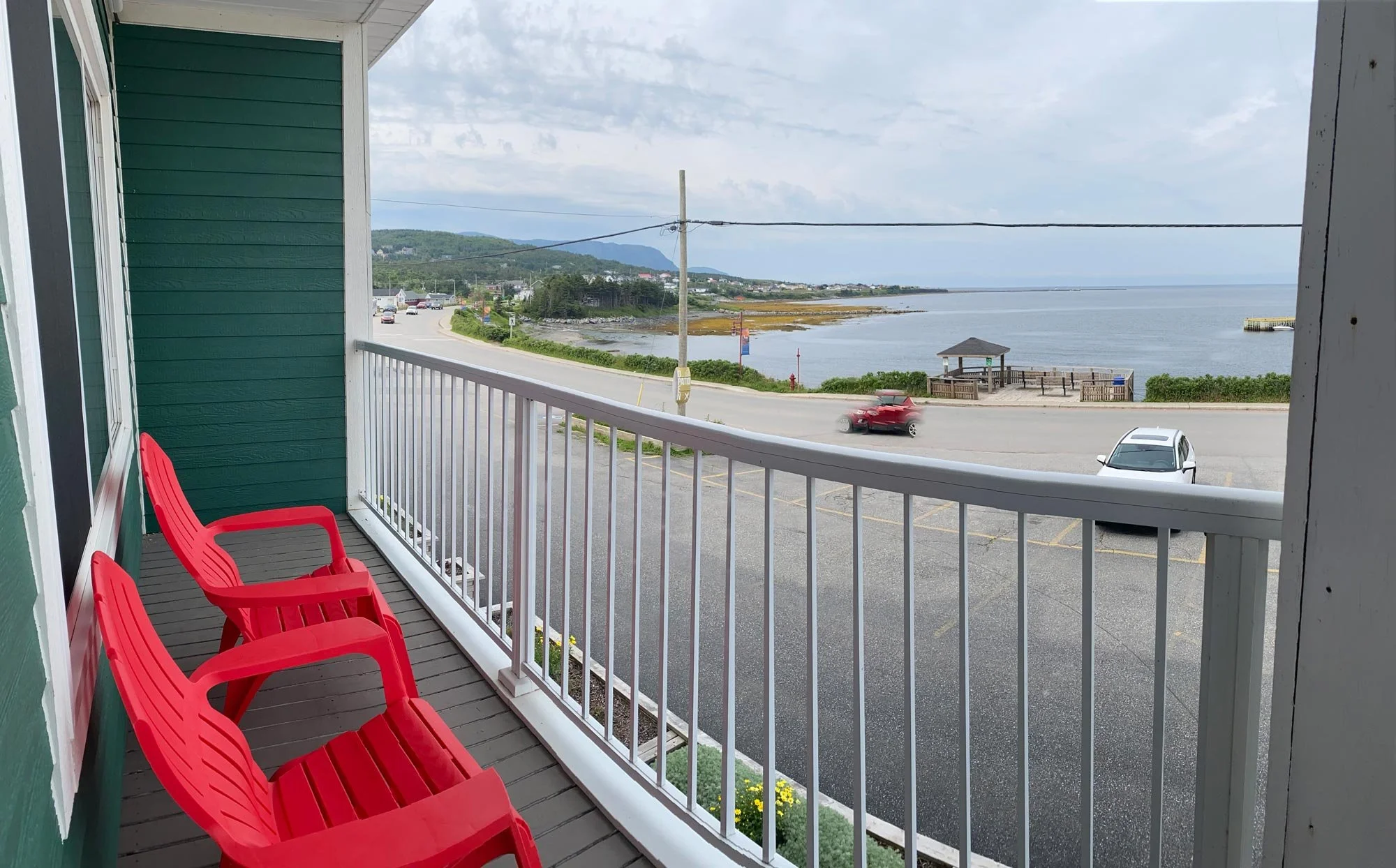 ocean-view-from-deck-of-hotel-in-rocky-harbour.jpg