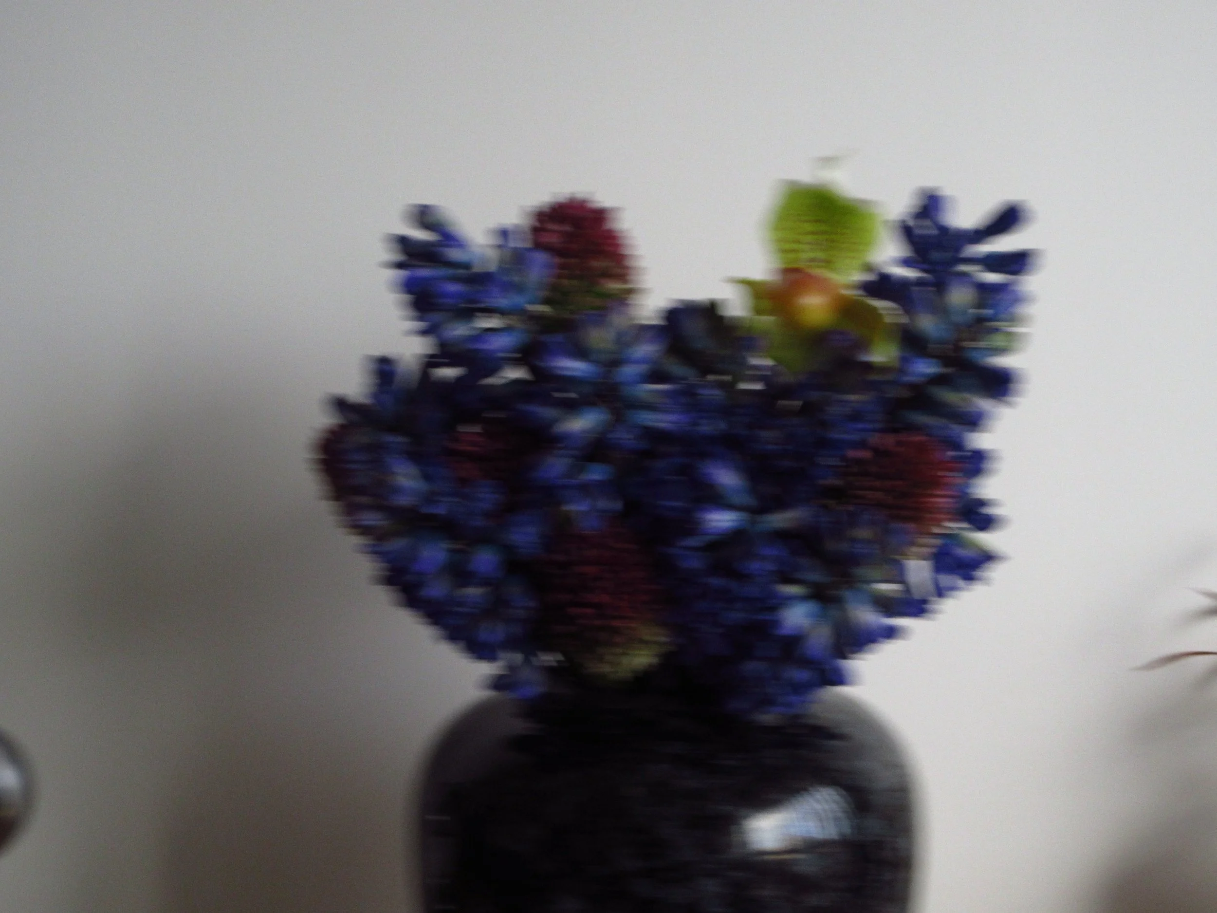 Jacinthes et sabots de venus. Bouquet tons bleu.