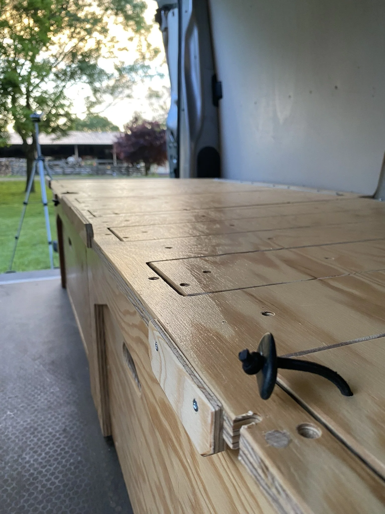 lit en bois dépliable