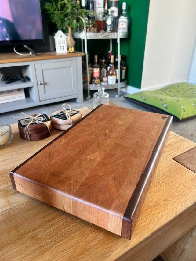 End Grain Chopping Board (40cm x 27cm)