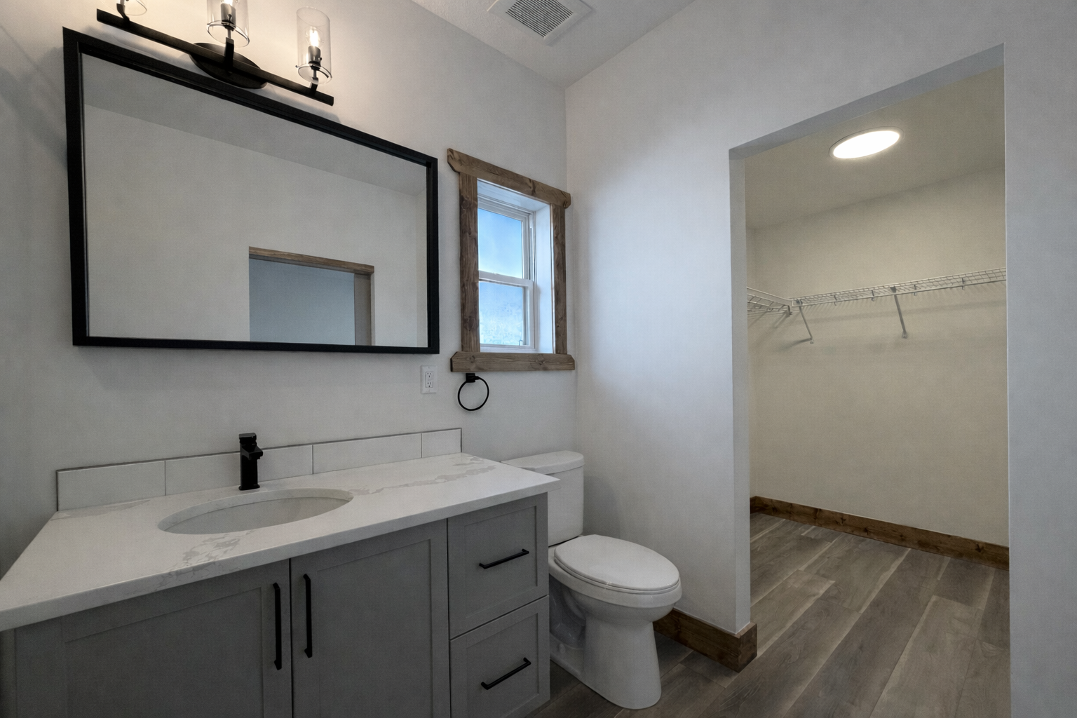 X Walker - Ensuite 2.png