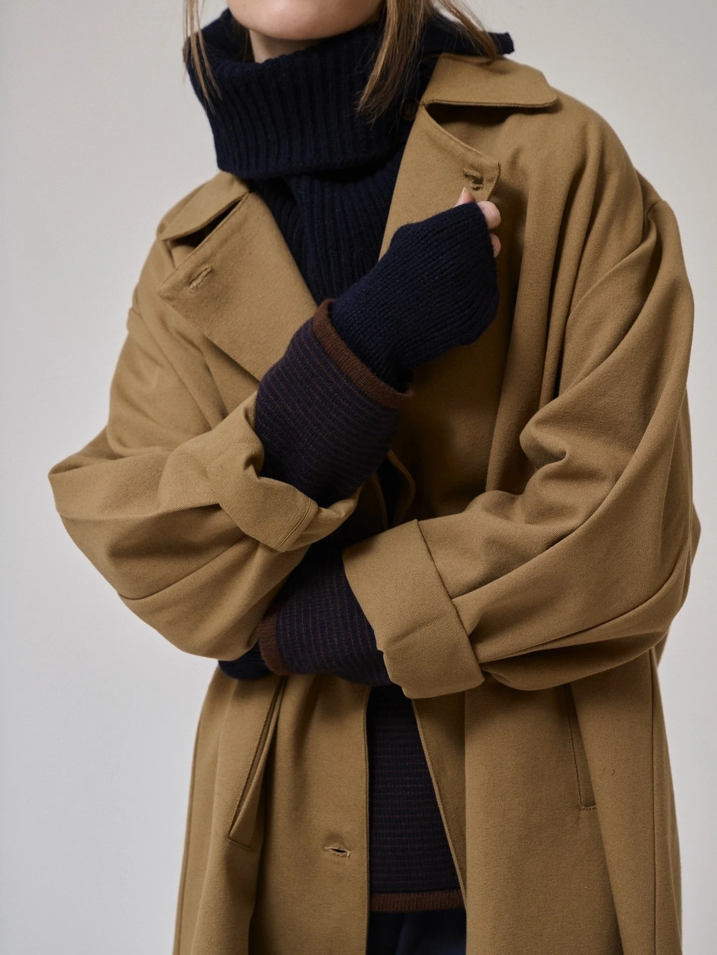 Soft, warm, timeless

𝗔𝗻𝗻𝗲-𝗠𝗶 winter accessories made from
100% merino wool 🤍

#annemi #merinowool #winter #accessories