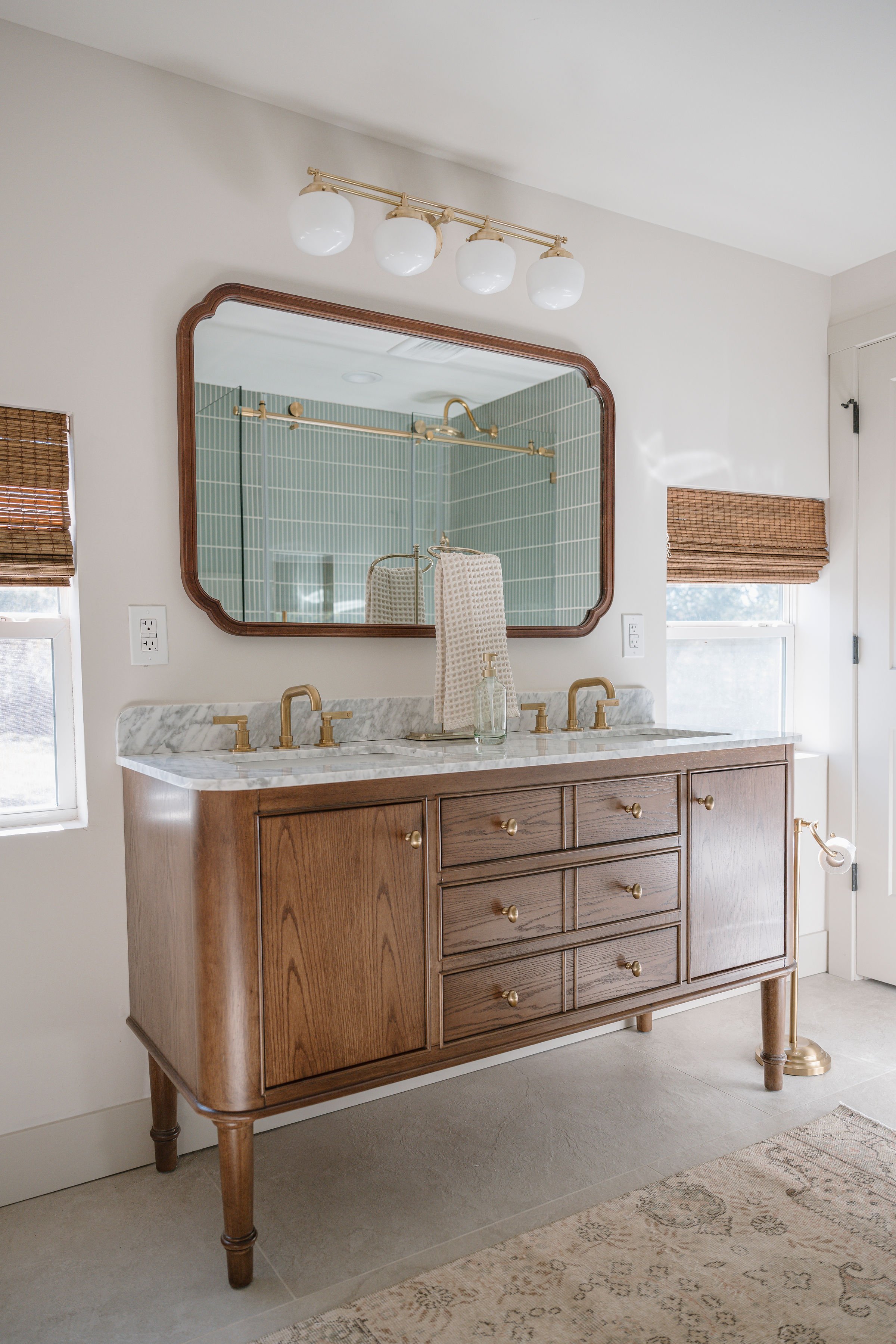 bathroom1.JPG
