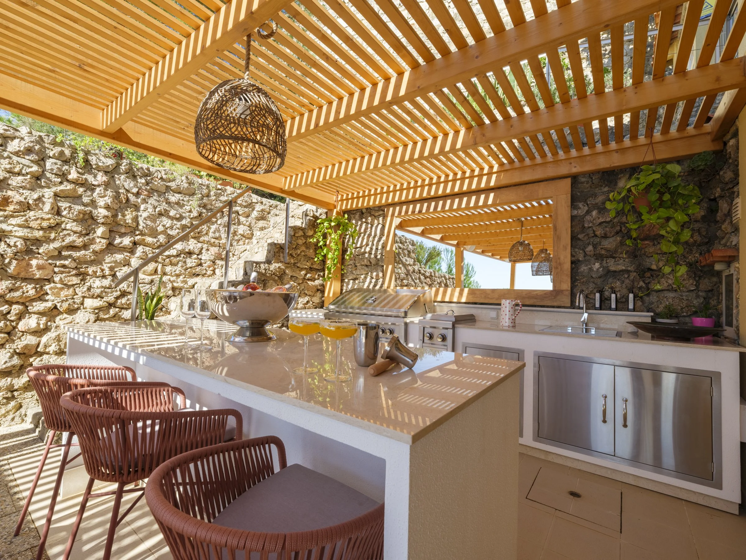Outdoors Kitchen