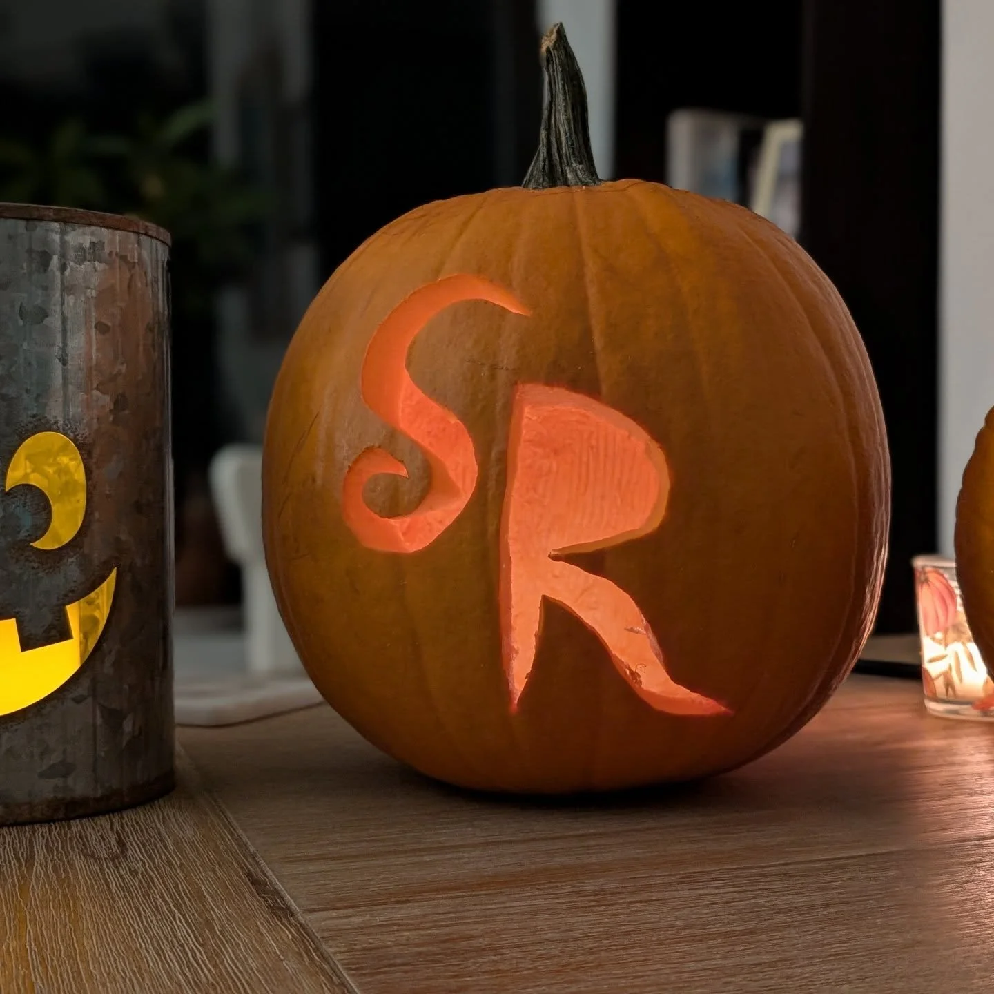 Happy Halloween from Smoke Ring 😘