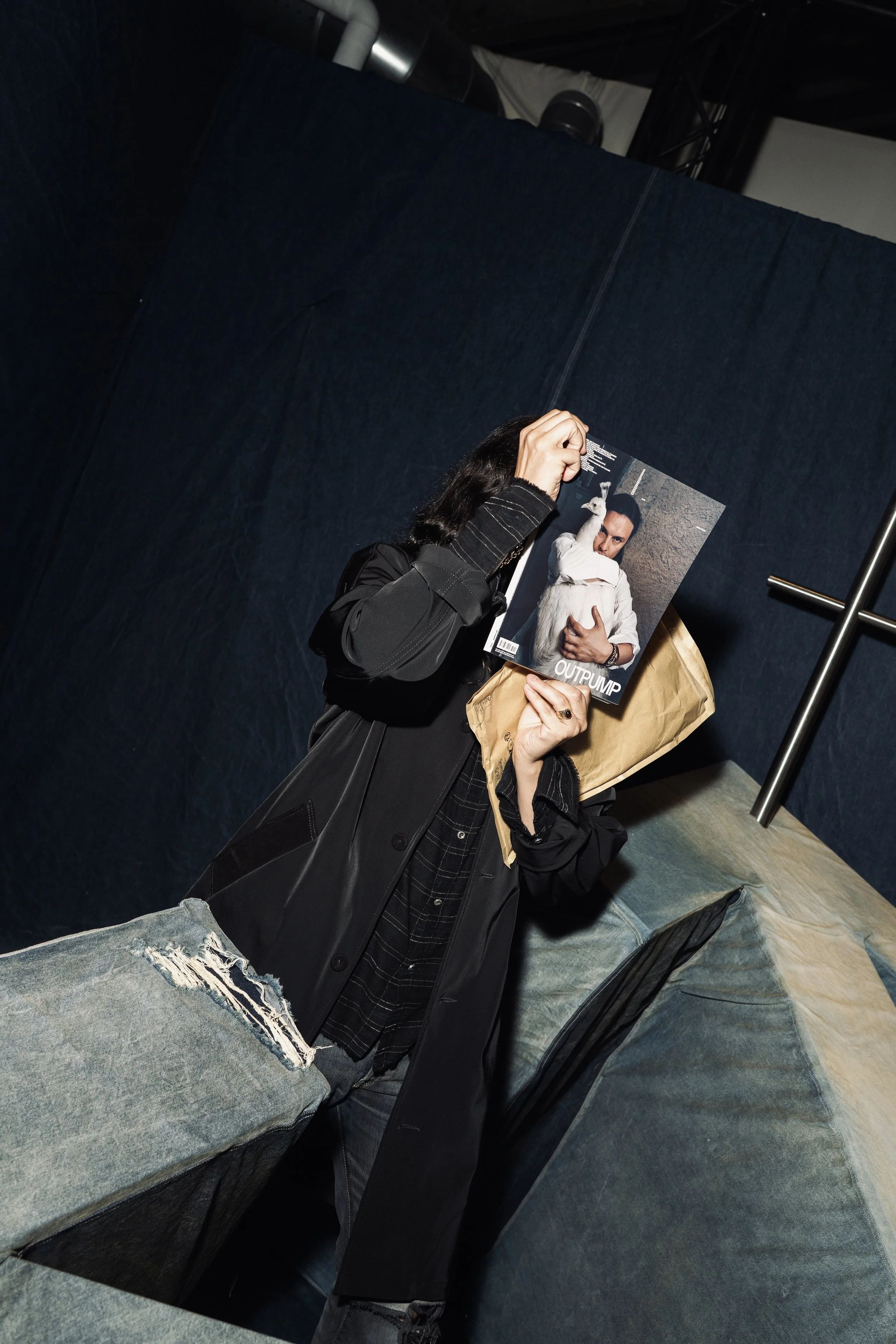 off_white_10x10_23092026_francesco_pividori_saywho-83.jpg