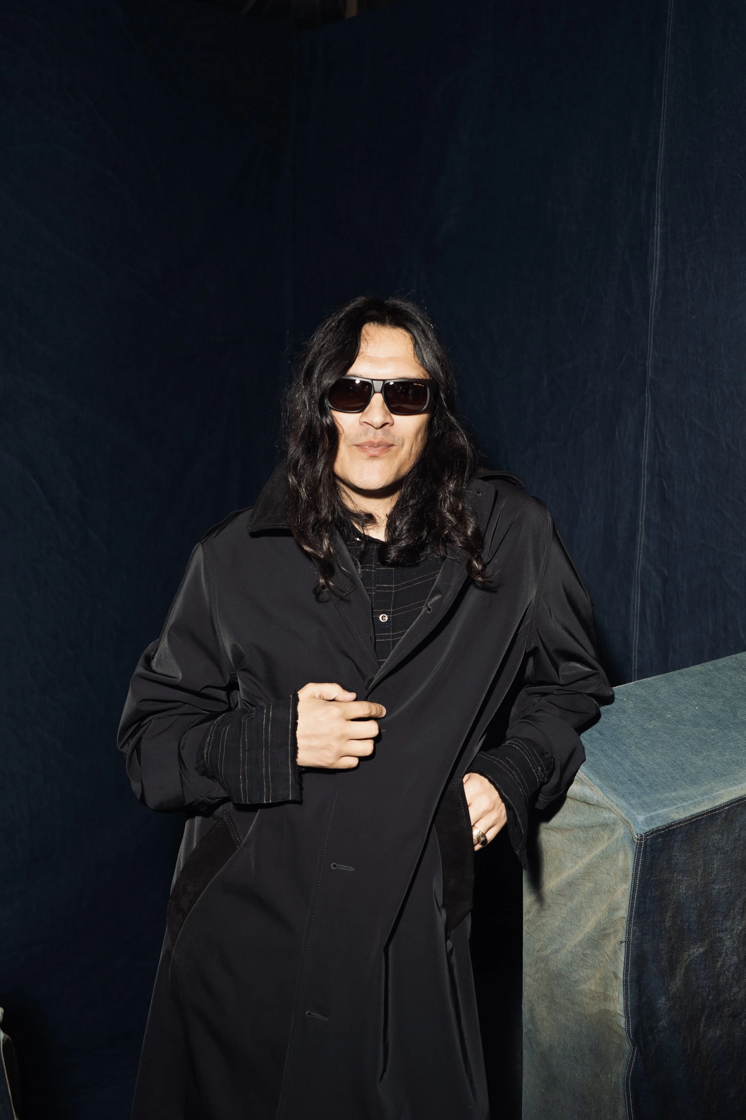 off_white_10x10_23092026_francesco_pividori_saywho-87.jpg