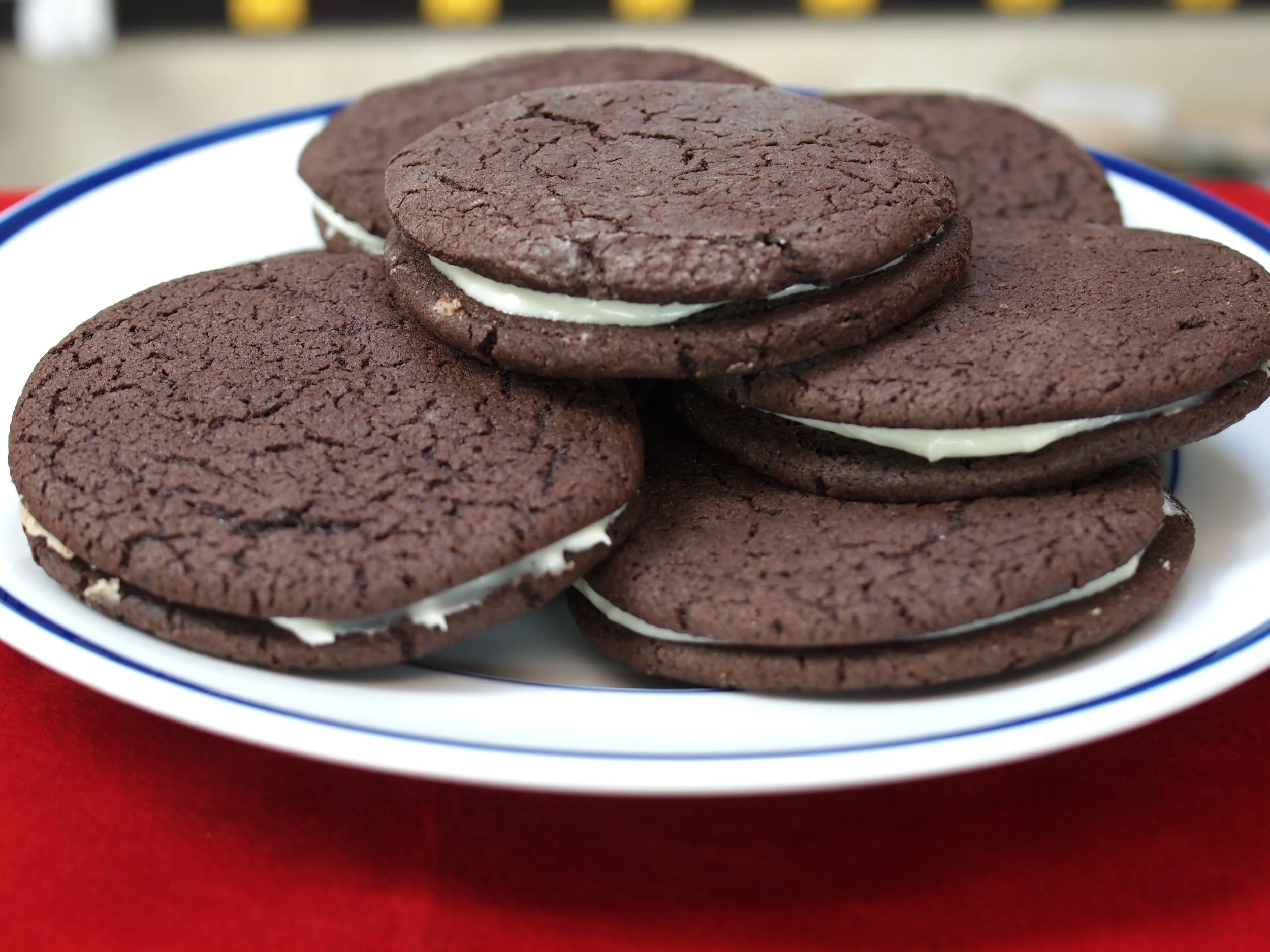 Shakira - Homemade Oreo