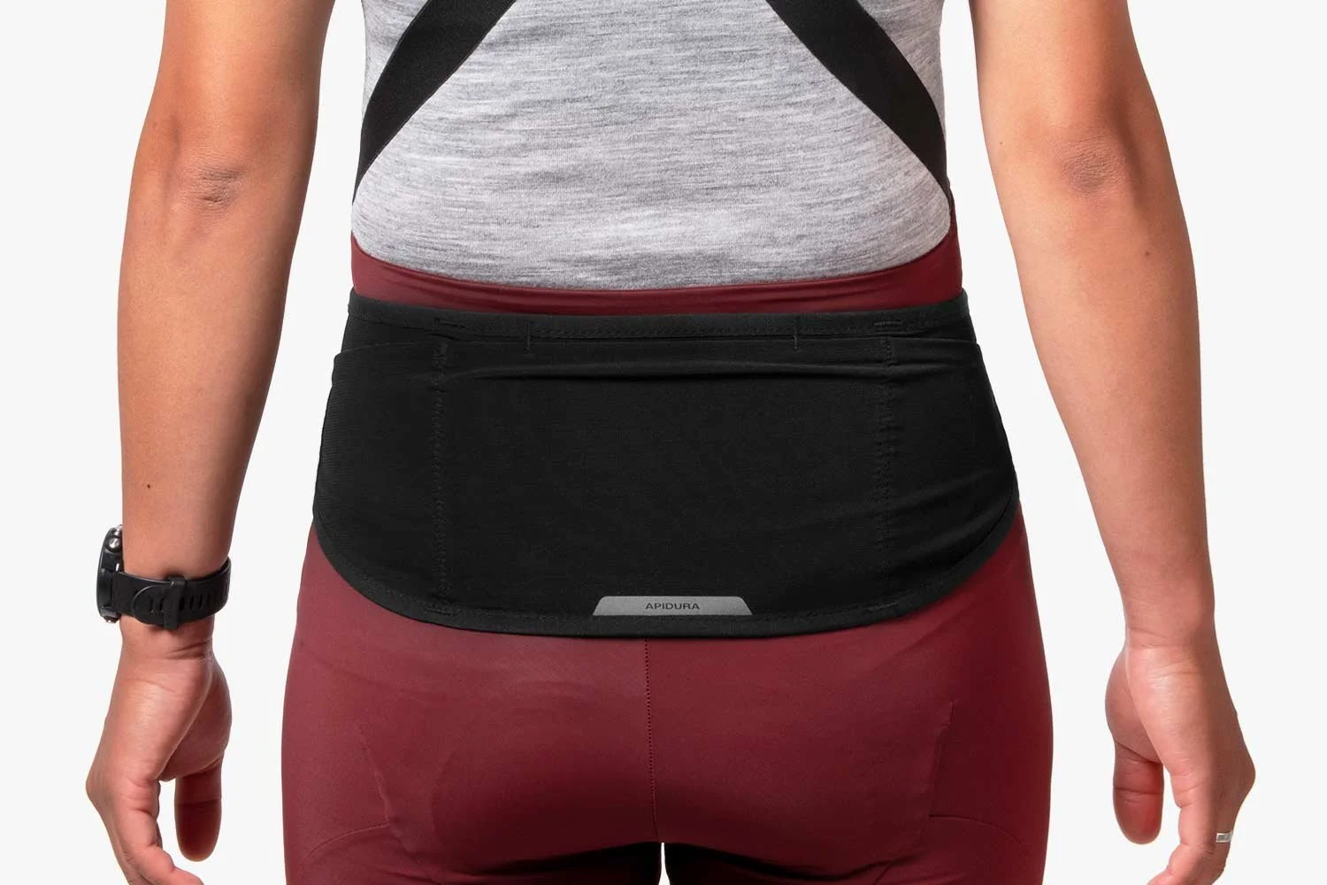apidura-expedition-waist-belt-s-m-on-body-5.jpg