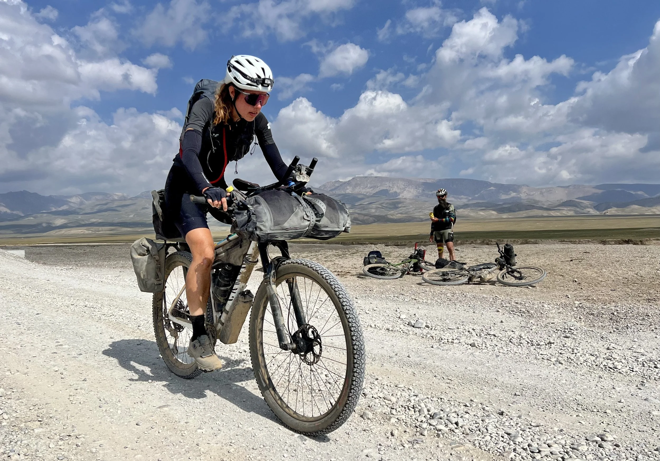 28 kg fiets, 2.000 kilometer en geen weg terug…