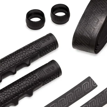 tenaci_grips_black_items.jpg.webp