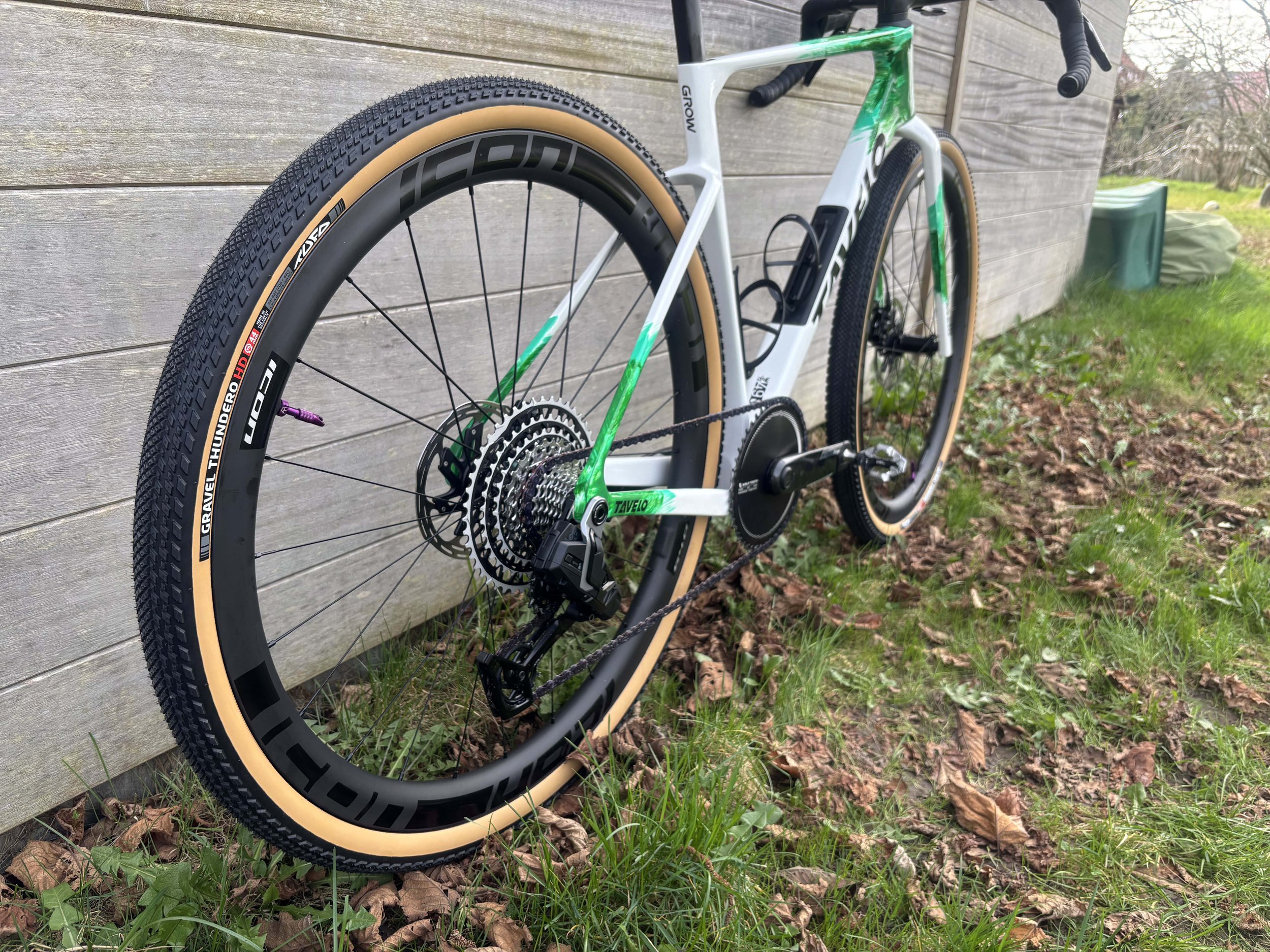 tavelo grow liesl 3.jpg