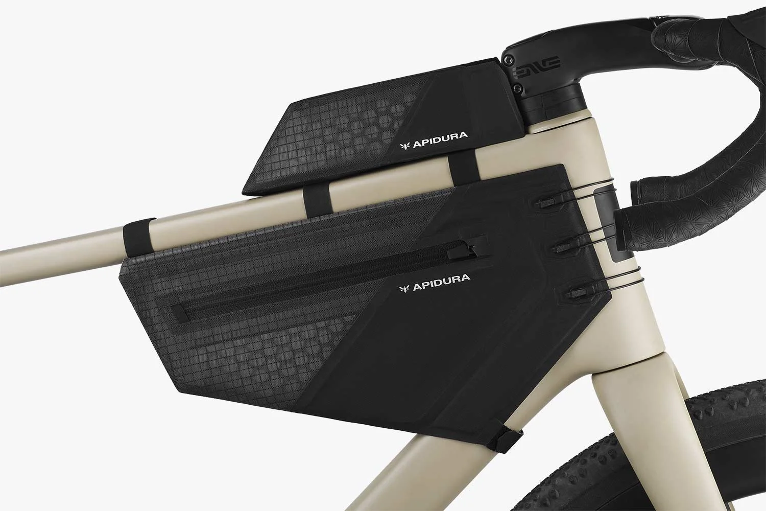 apidura-aero-system-l-xl-on-bike-1.jpg