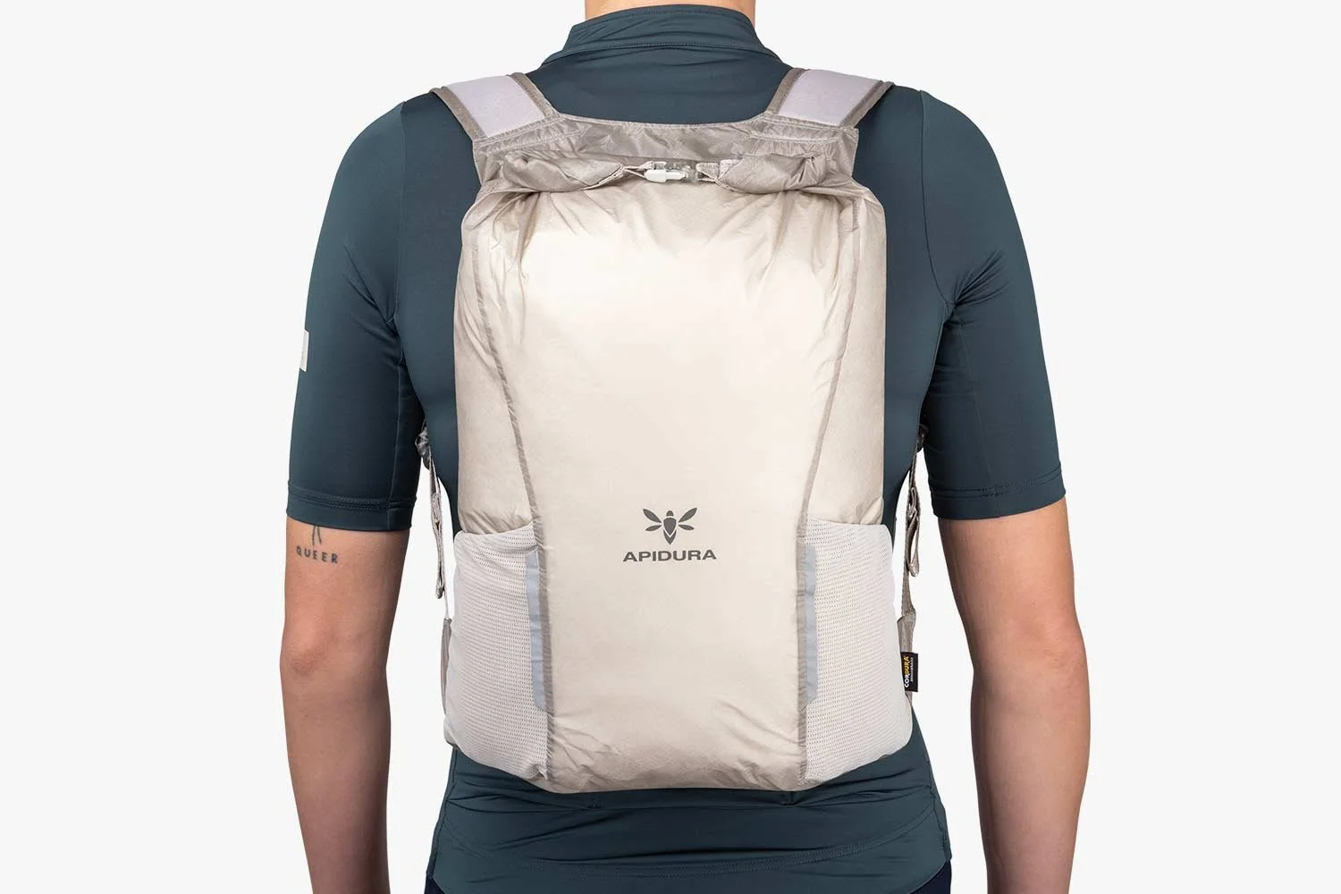 apidura-packable-musette-1.jpg