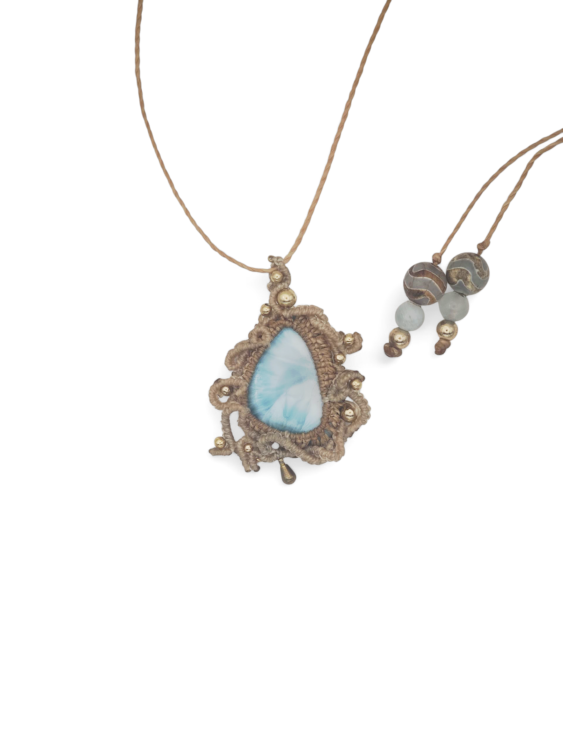 collier-microimacrame-larimar.jpg