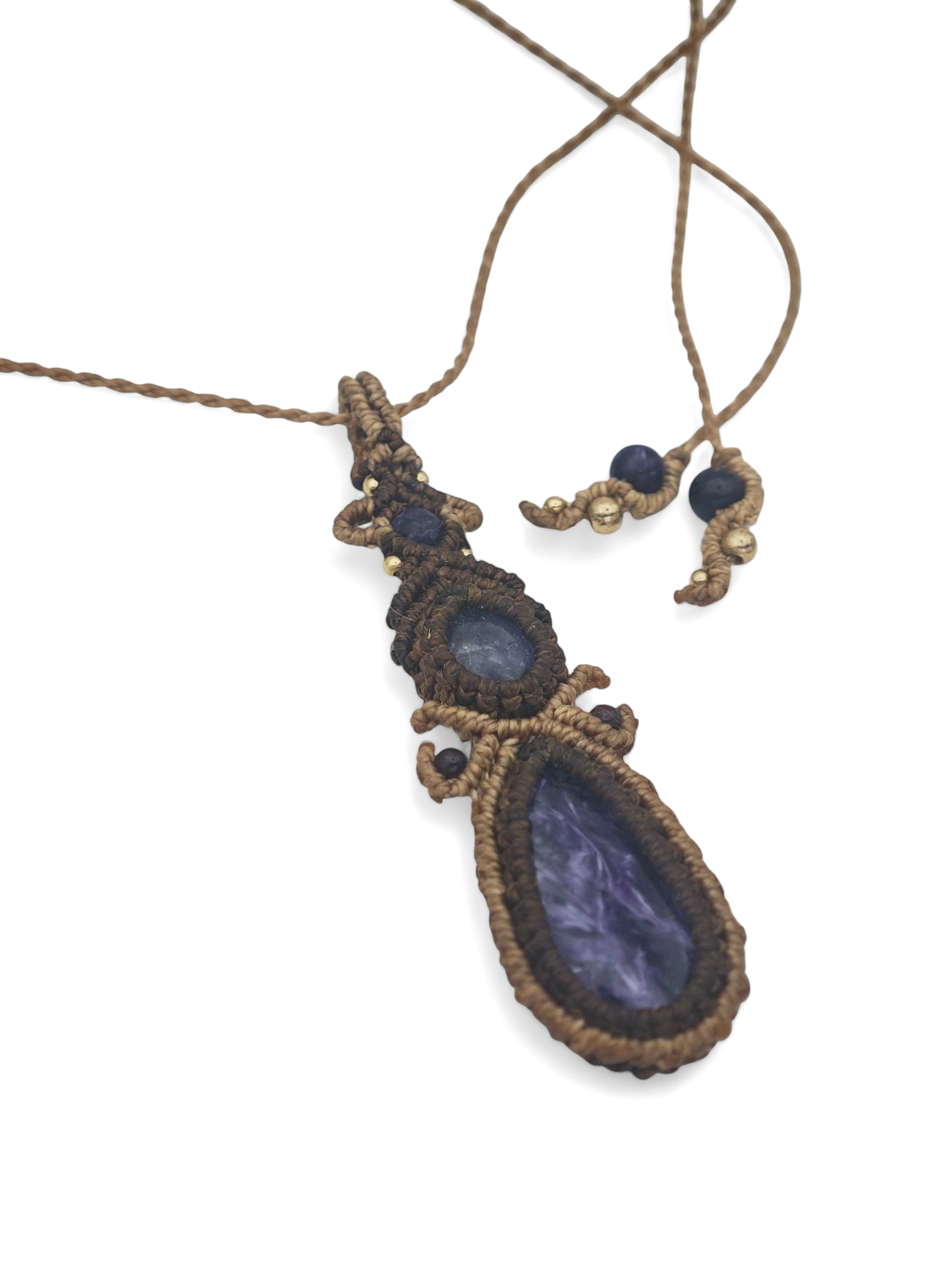 collier-micromacrame-charoite-et-amethyste.jpg