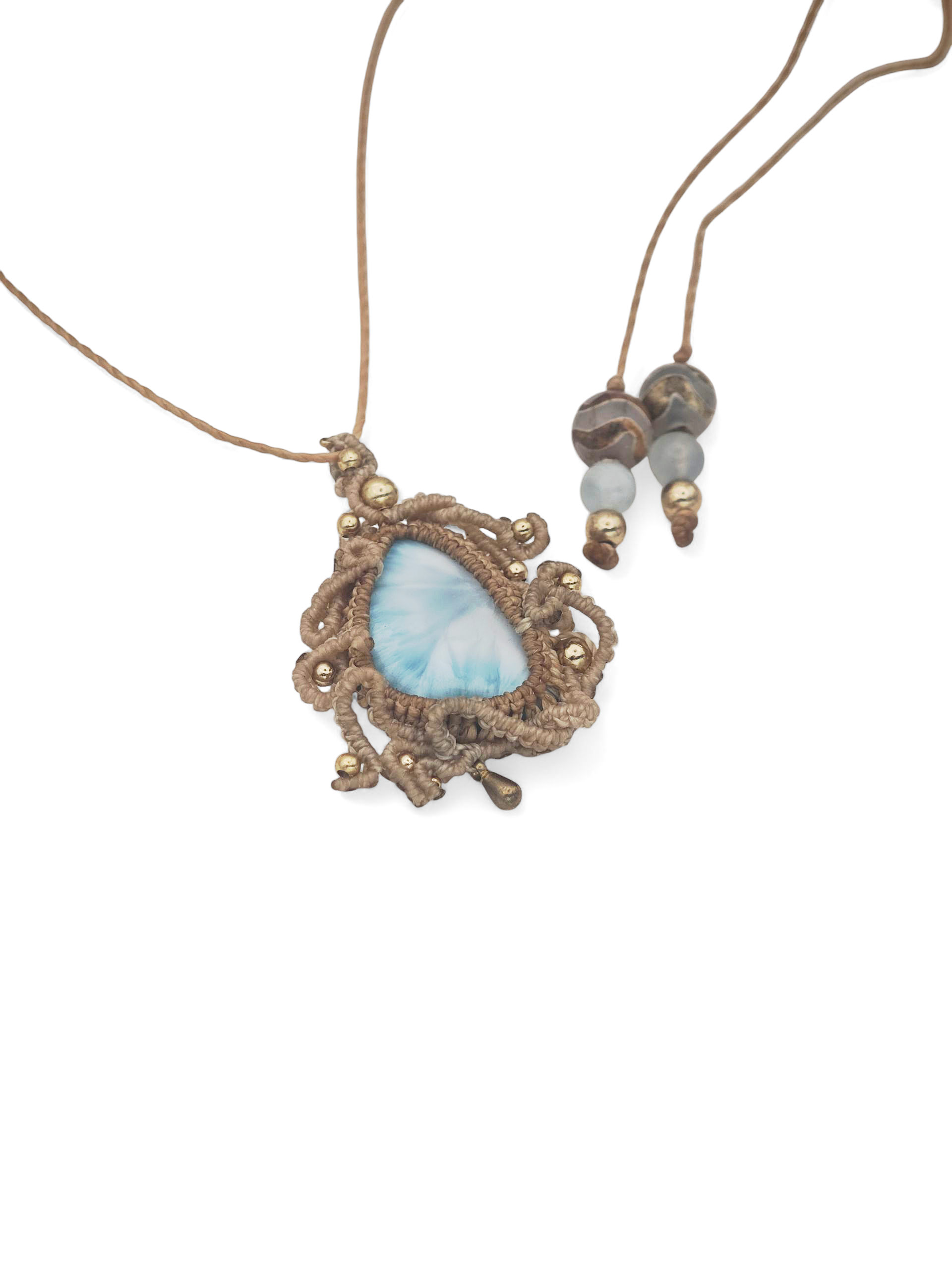 collier-microimacrame-larimar.jpg