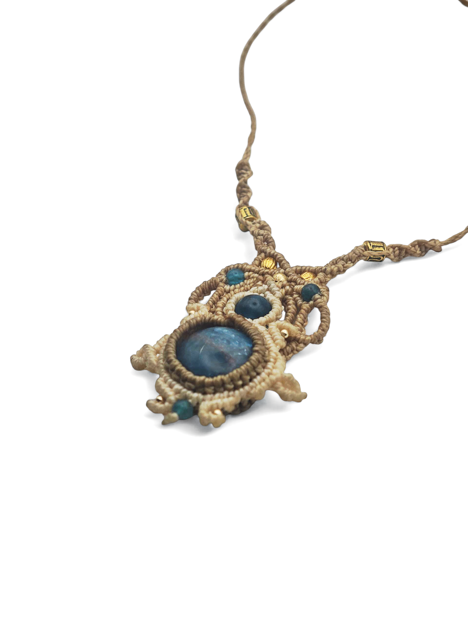 collier-micromacramé-apatite