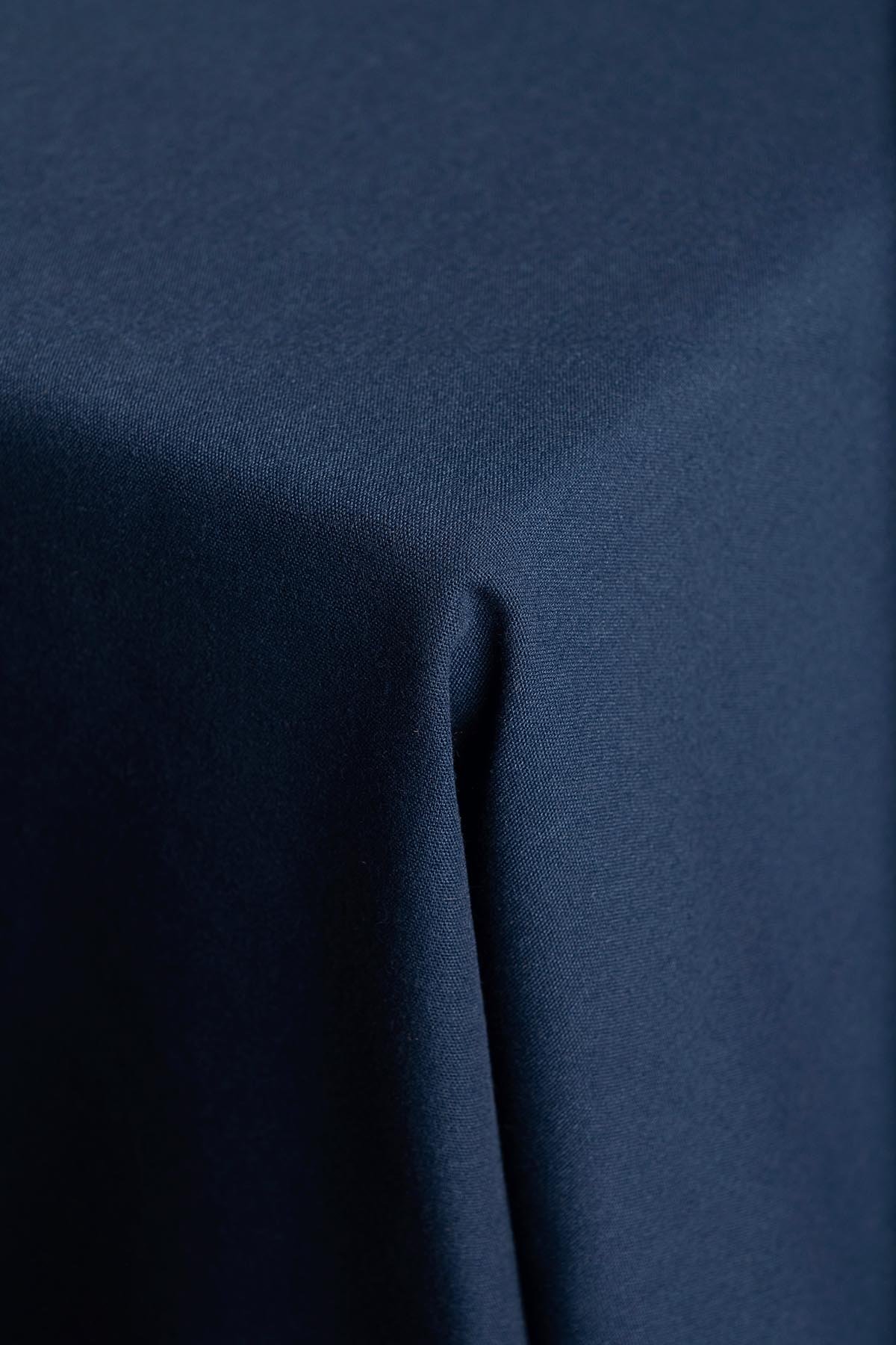 COTONE Navy Table Linen
