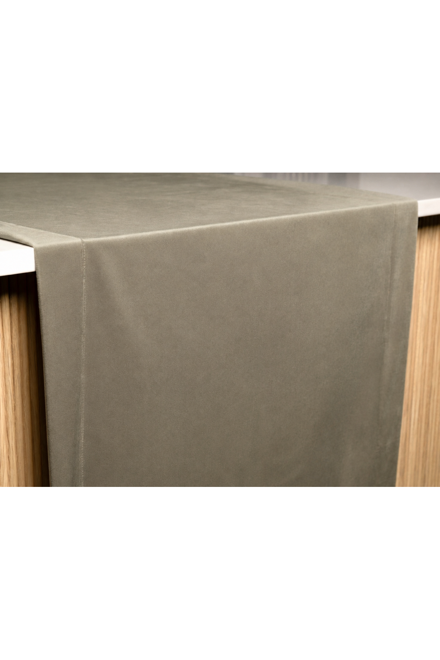 VELLUTO Smoke Table Runner