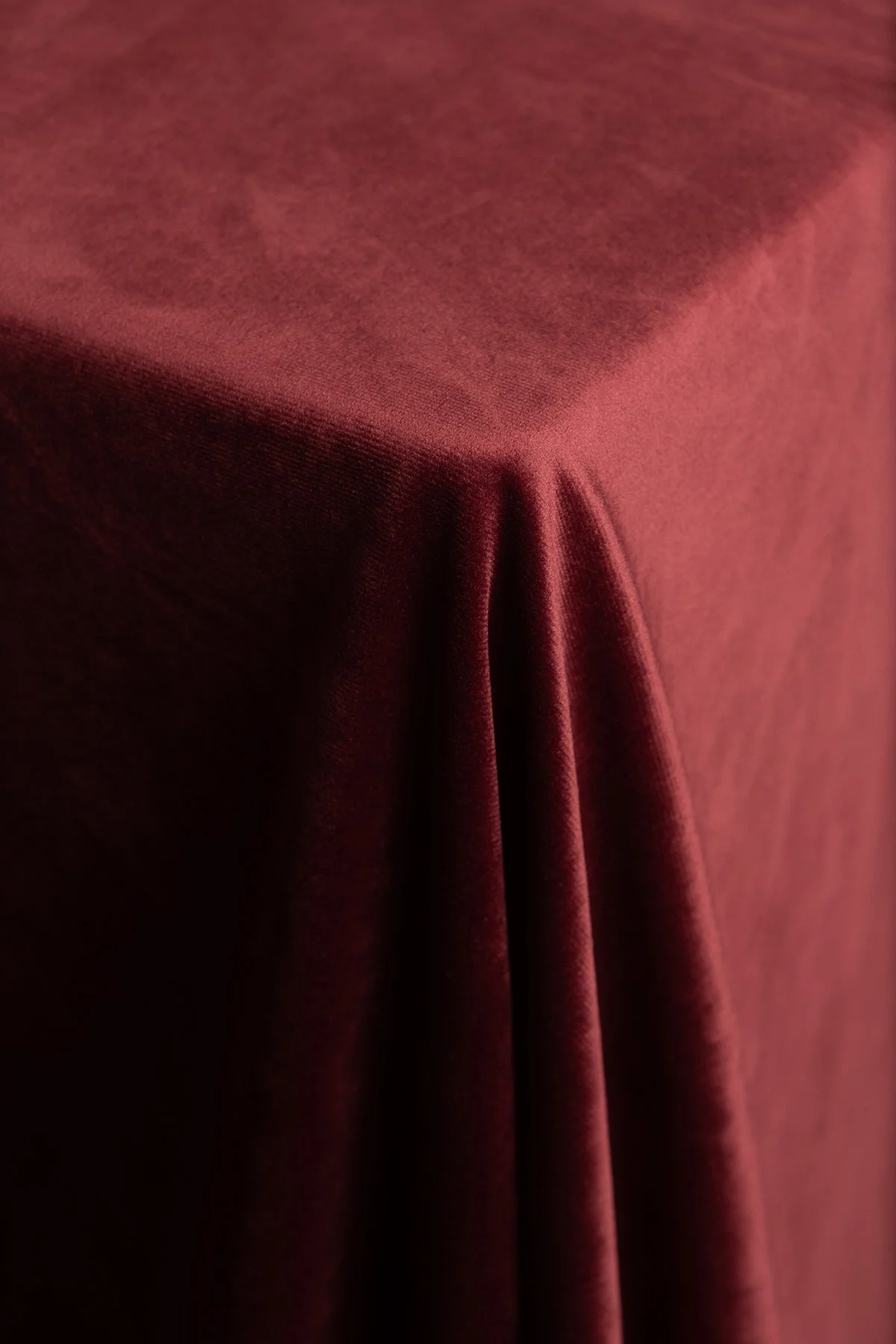 VELLUTO Wine Table Linen