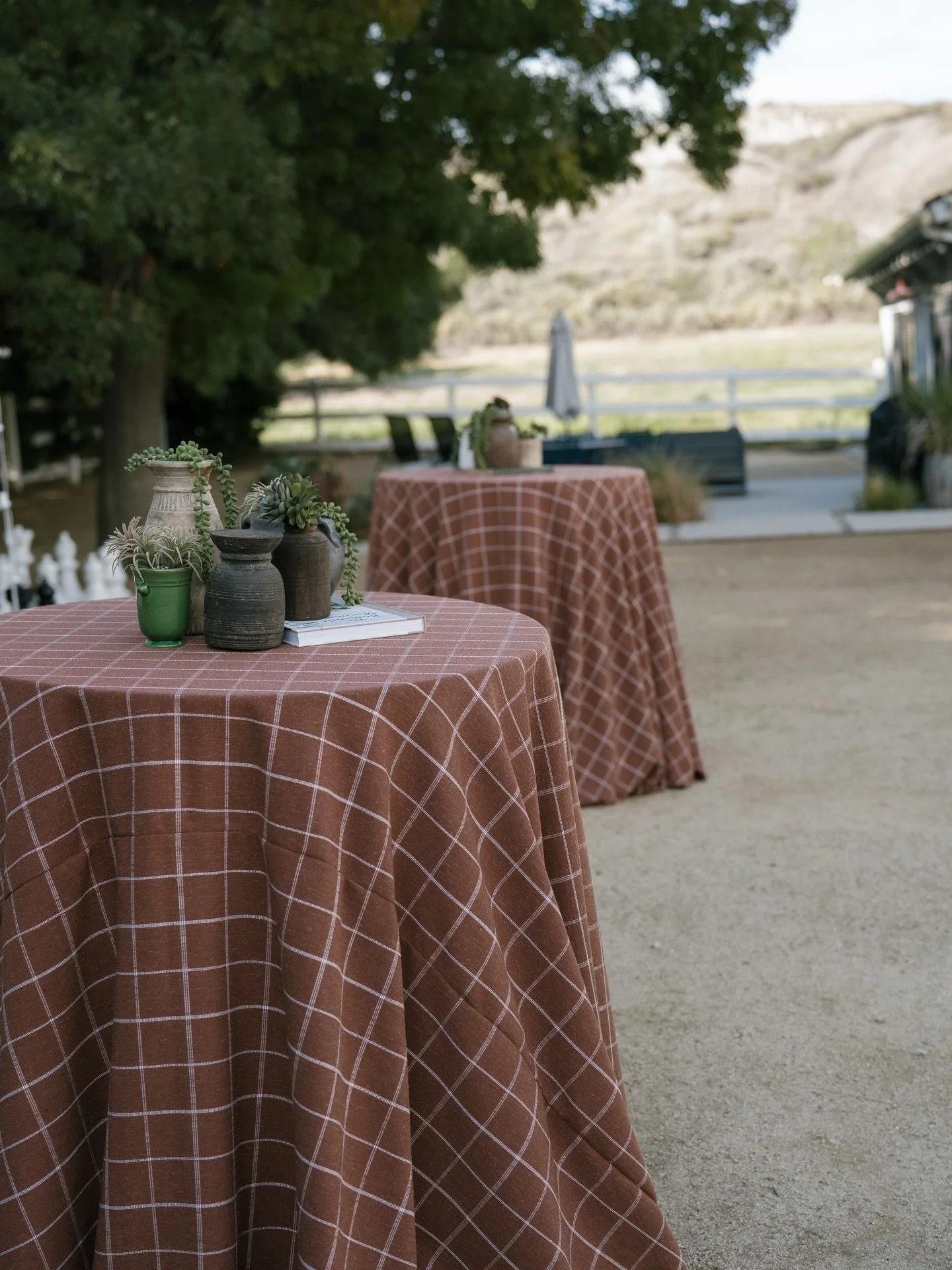 If you designed the ceremony&hellip; 
If you styled the reception&hellip; 

The cocktail hour deserves the same intention.

It&rsquo;s all part of the visual story. 

Layered textures. Elevated linen. Intentional color. 

Because intentional design c