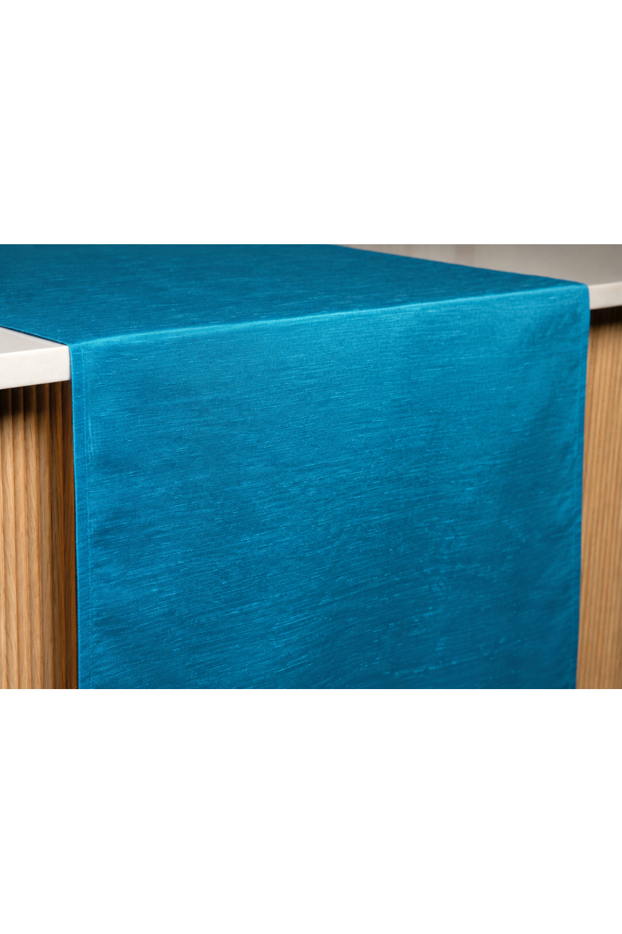 SHANTUNG Ocean Blue Table Runner
