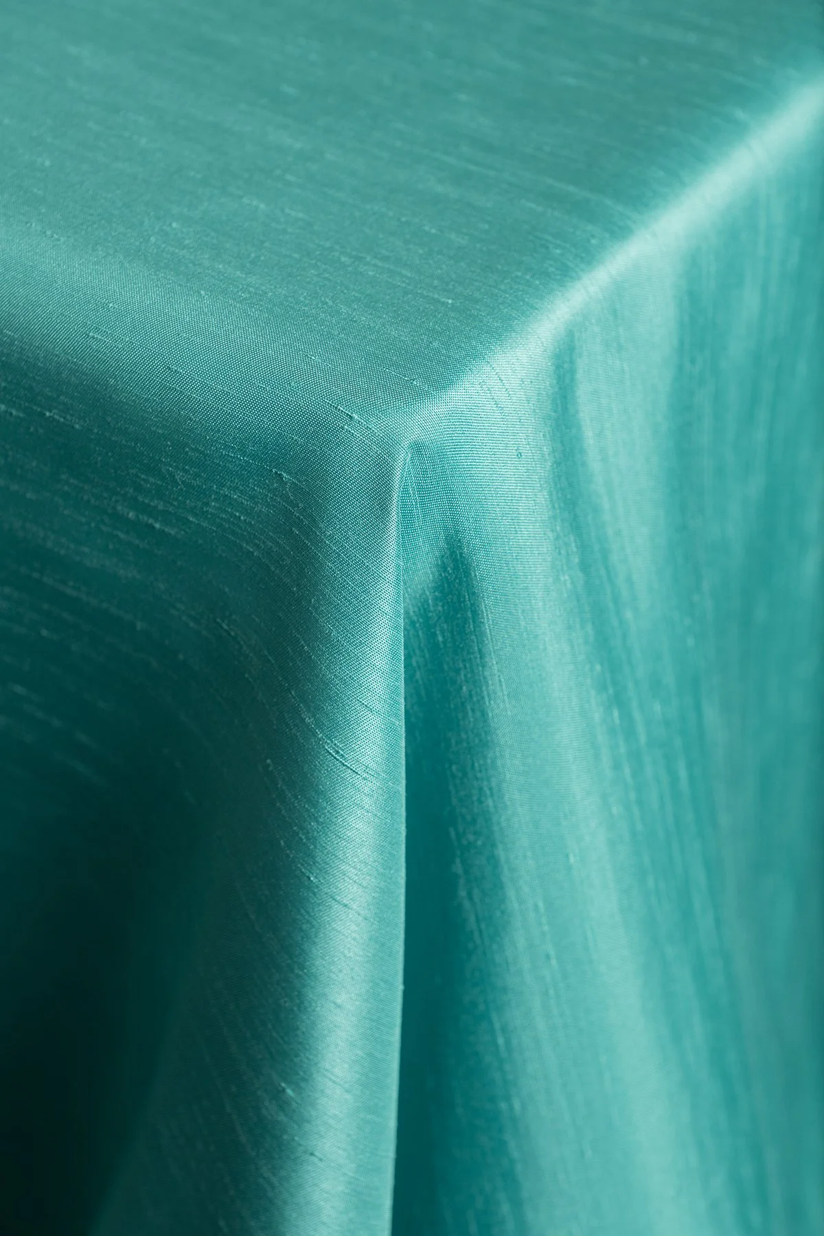 SHANTUNG Laguna Table Linen