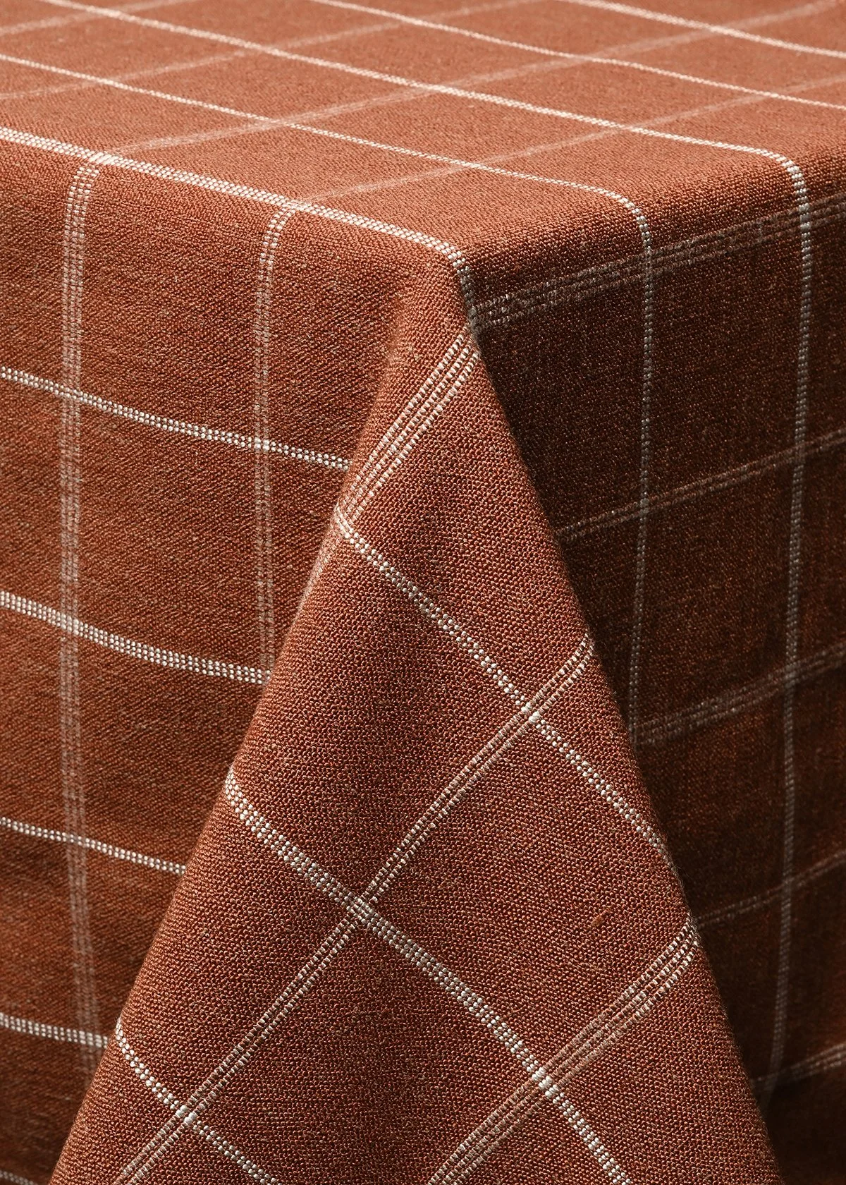 CHESTER Tobacco Table Linen