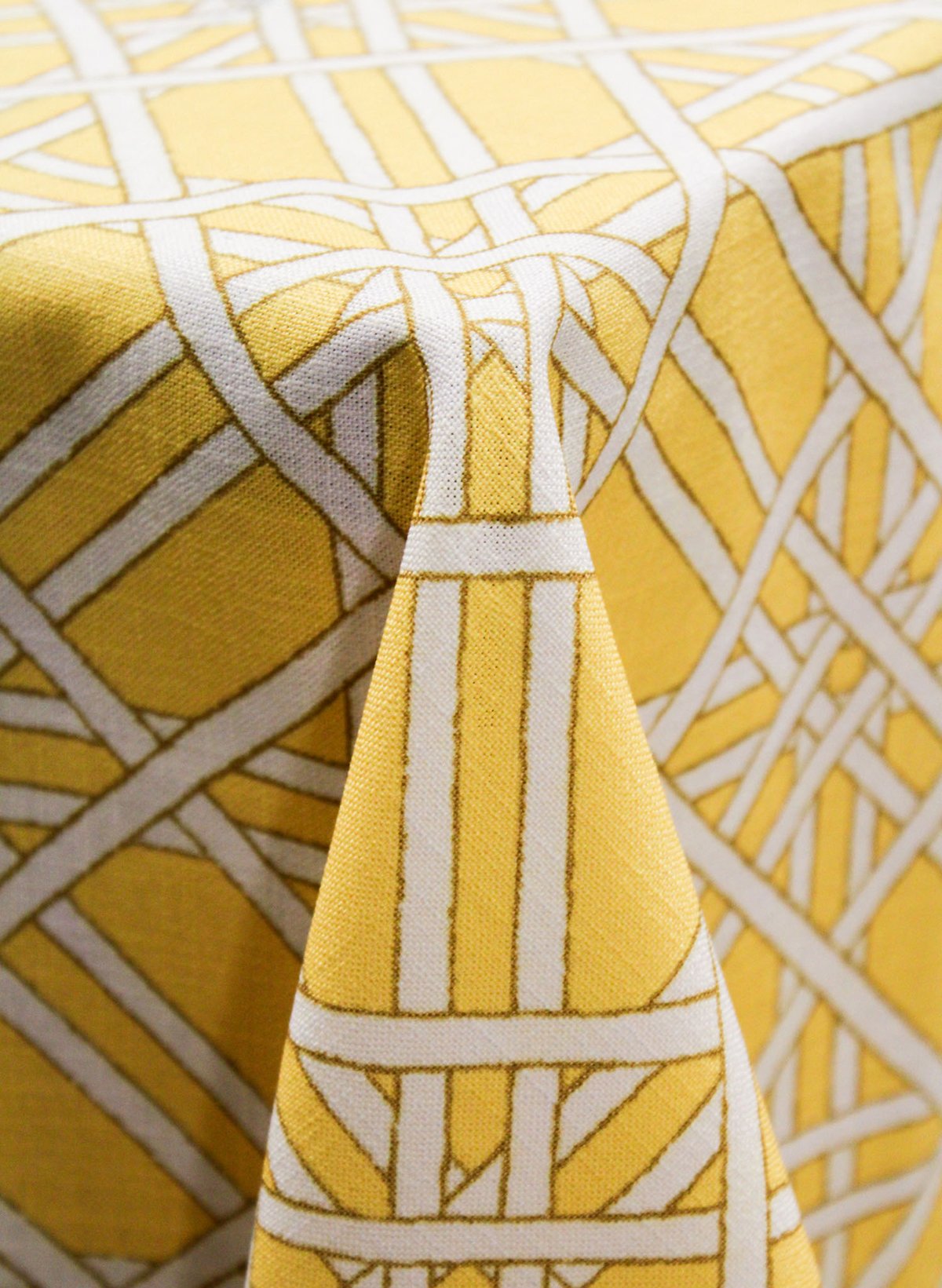 HERRINGTON Daffodil Table Linen