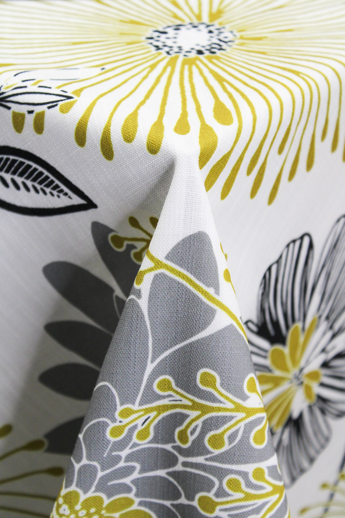 KAYLEE Citron Table Linen