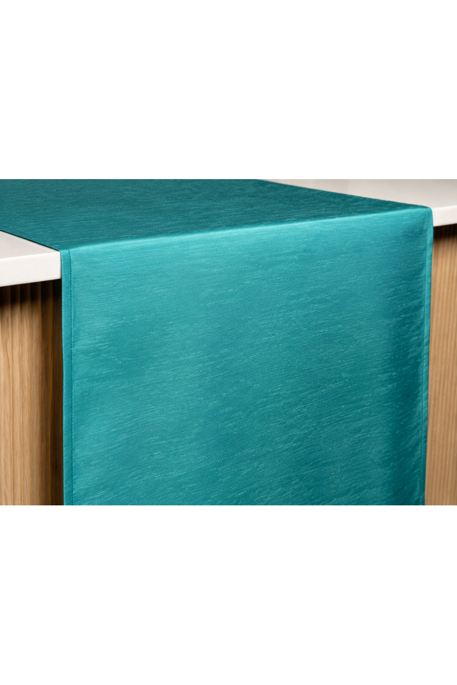 SHANTUNG Laguna Table Runner