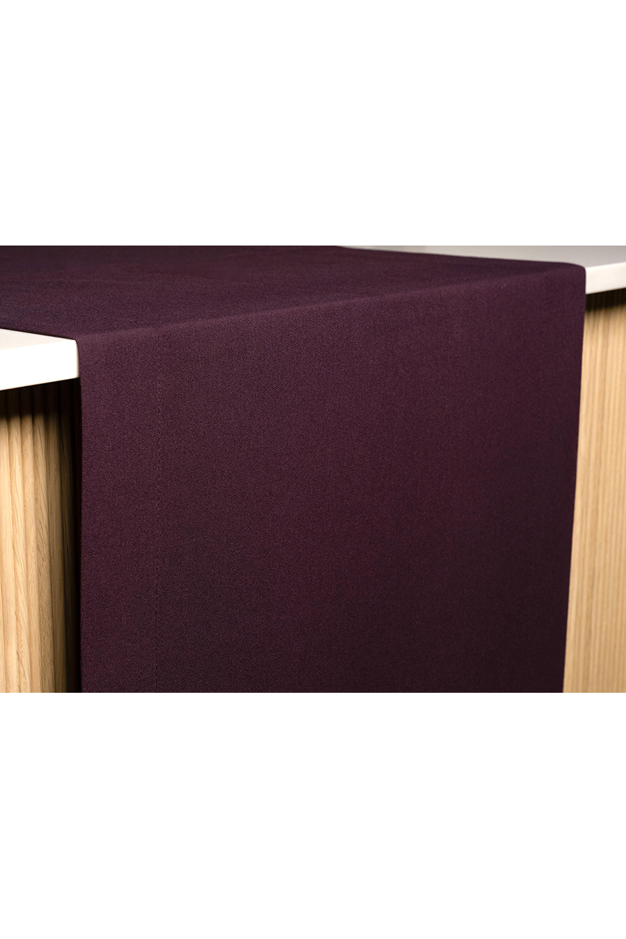 COTONE eggplant Table Runner